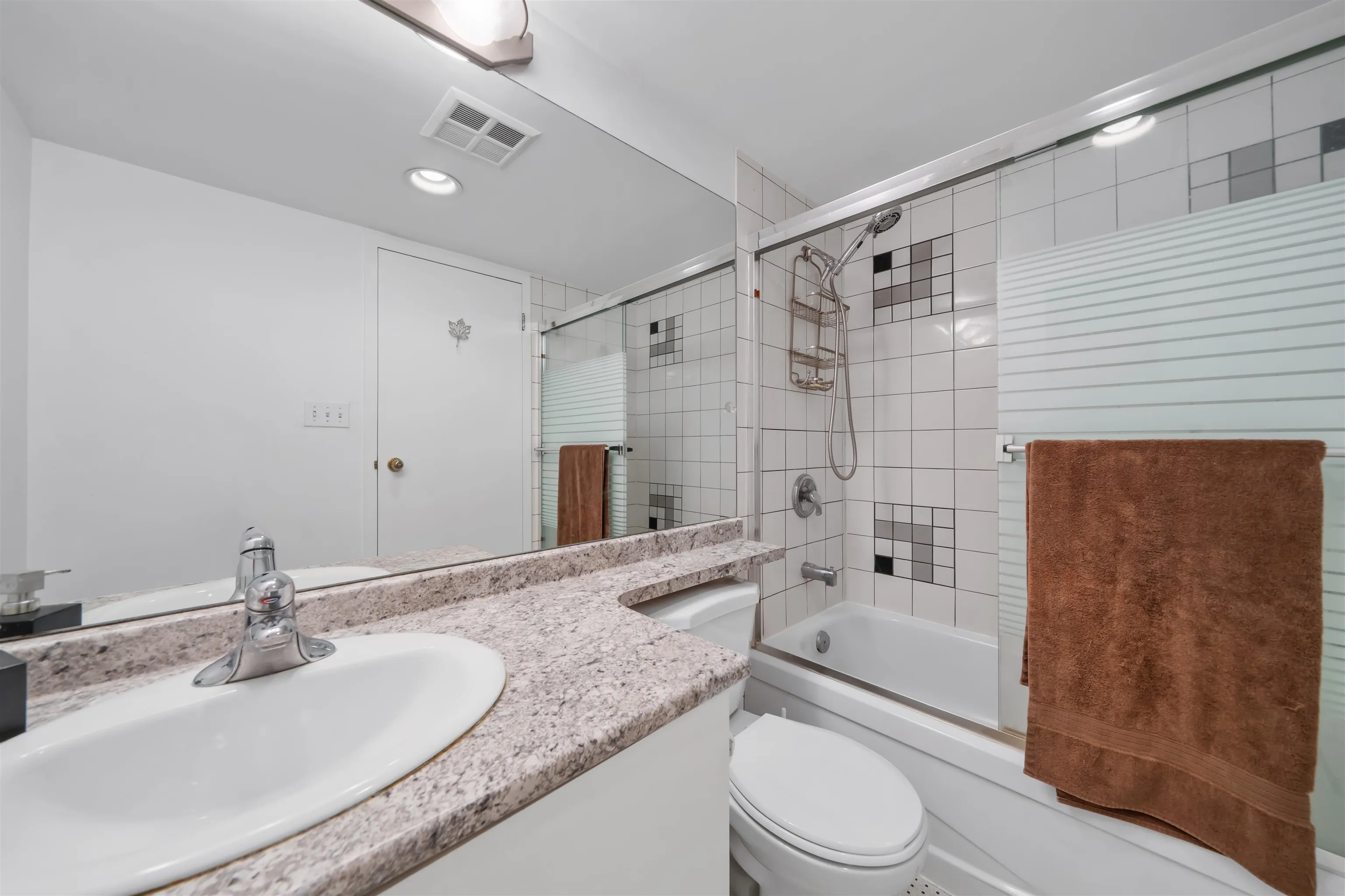 1060 Alberni Street #1908