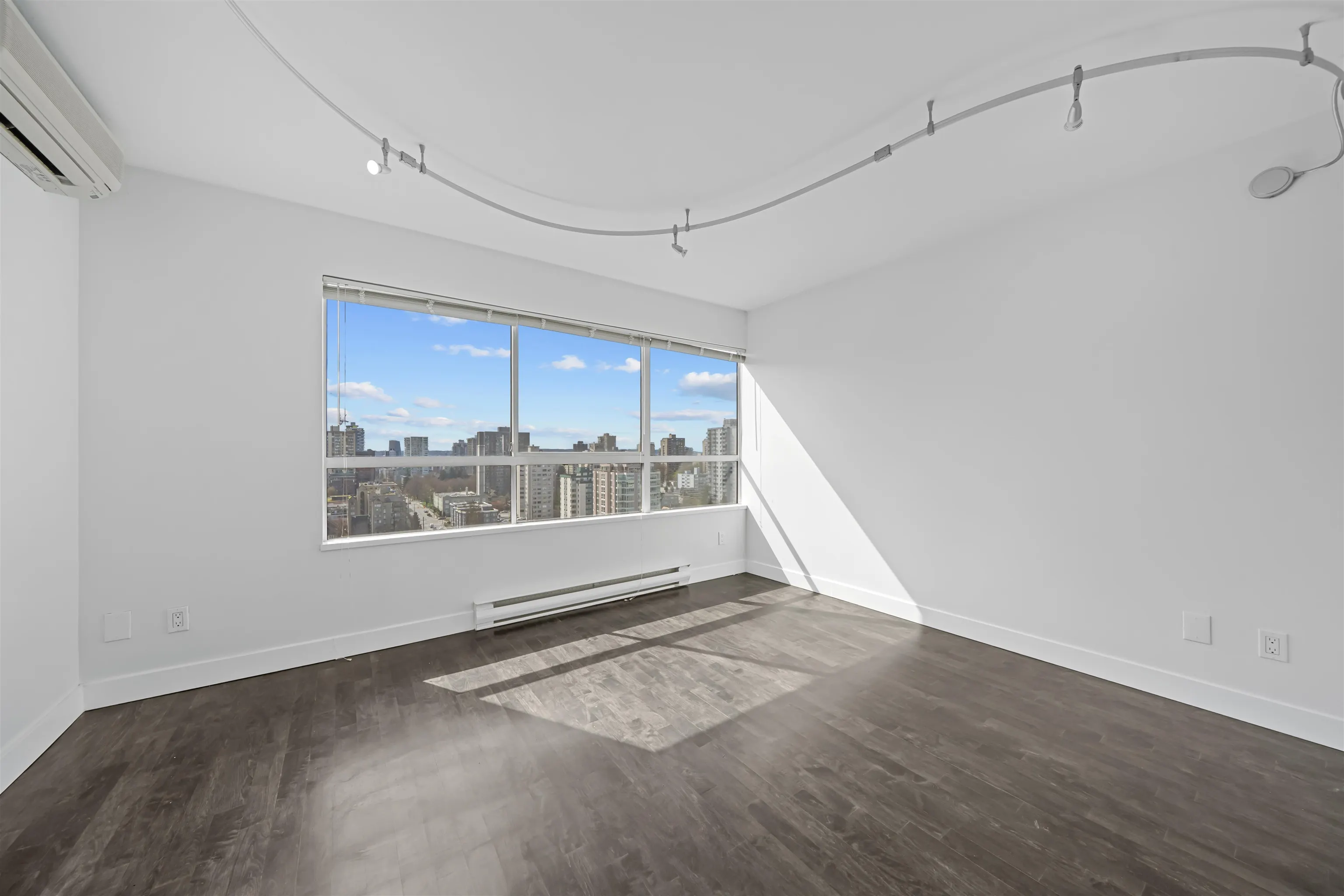 1060 Alberni Street #1908
