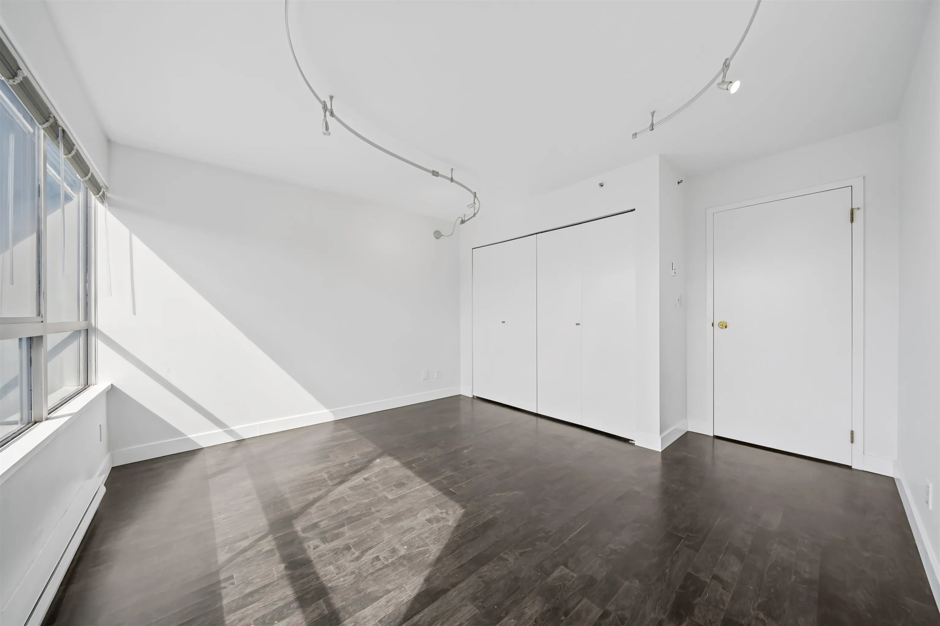 1060 Alberni Street #1908