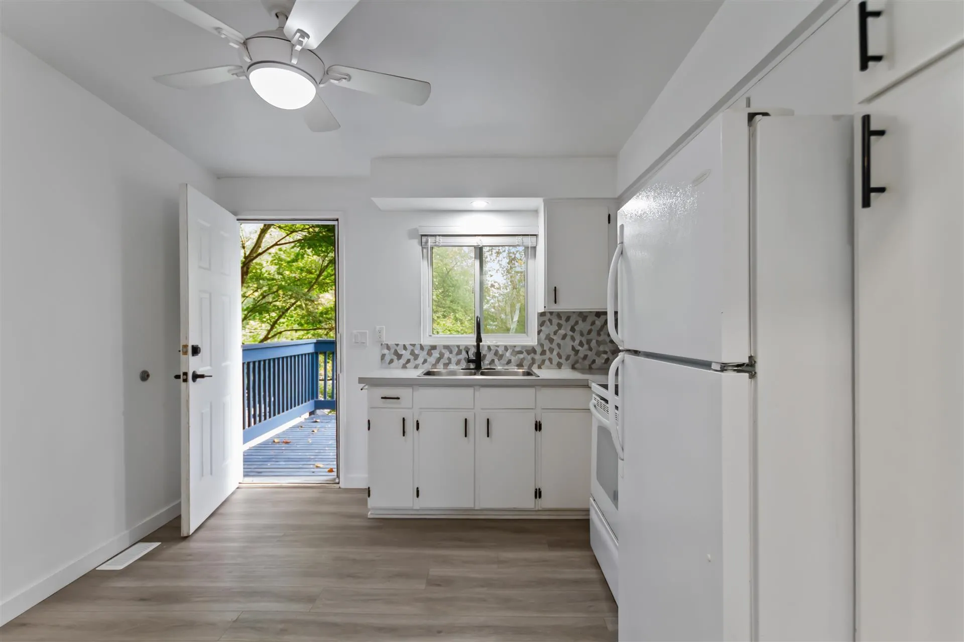 3654 St Thomas Street #3652