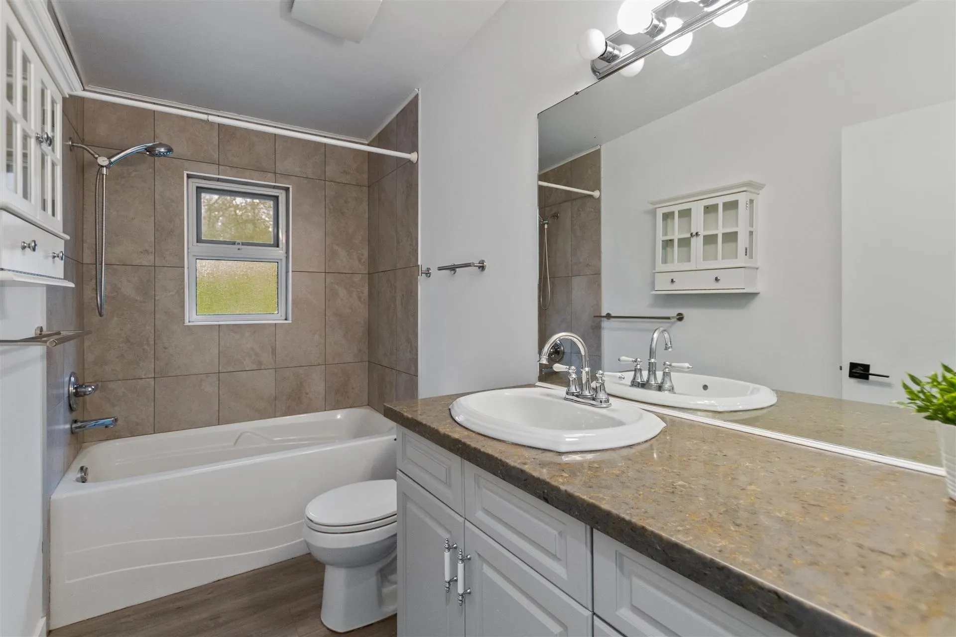 3654 St Thomas Street #3652