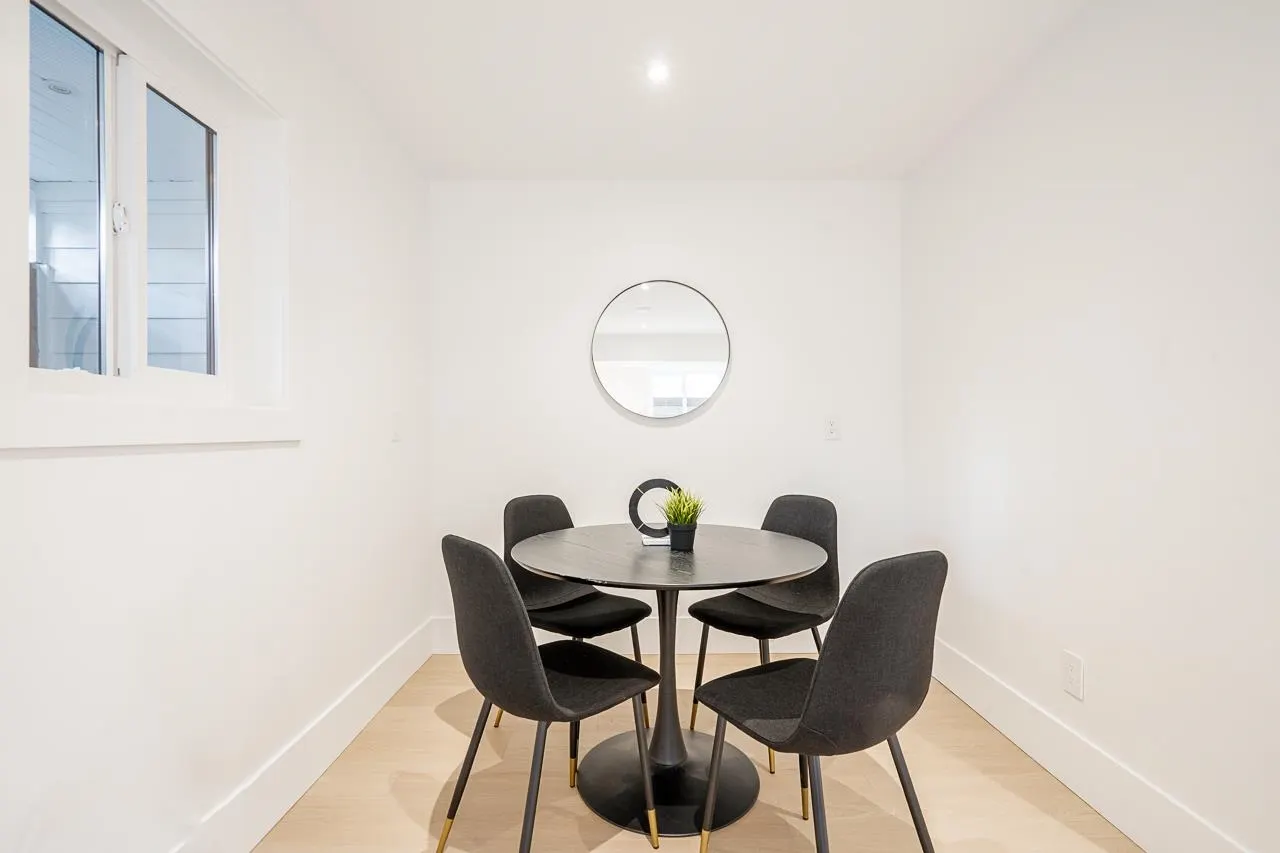 13711 16 Avenue #102