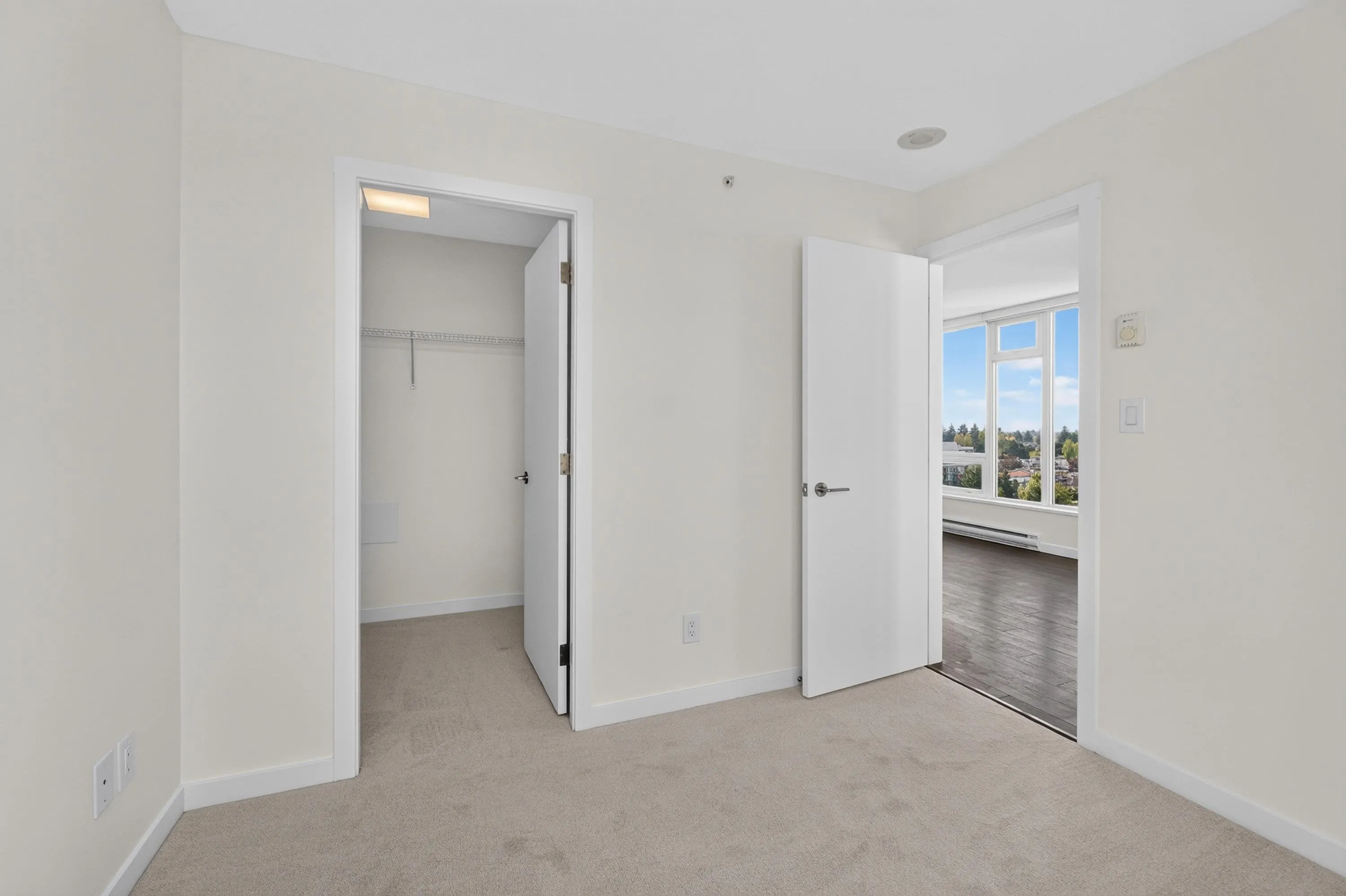 5515 Boundary Road #1702