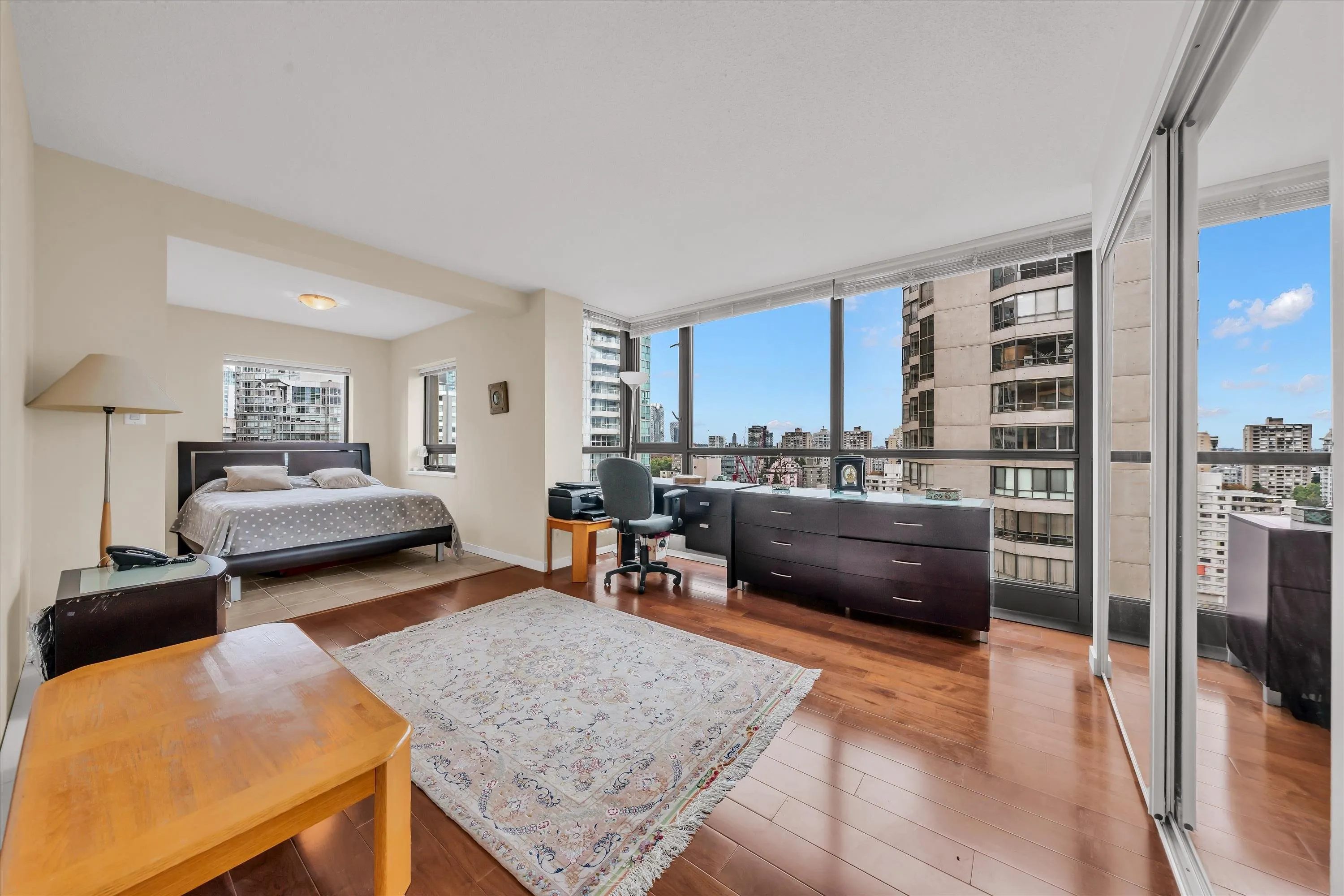 1367 Alberni Street #2302