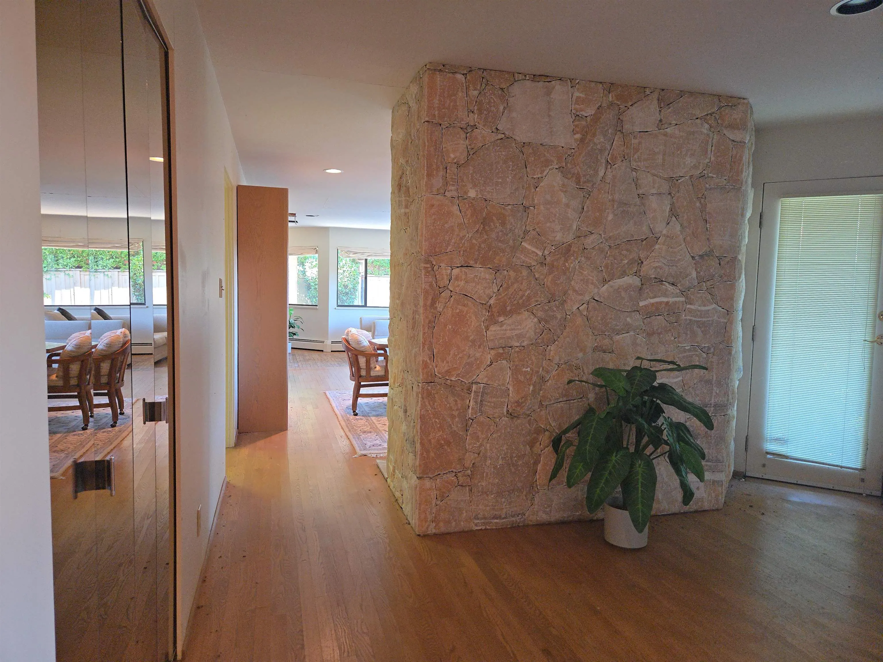 4764 Woodburn Road