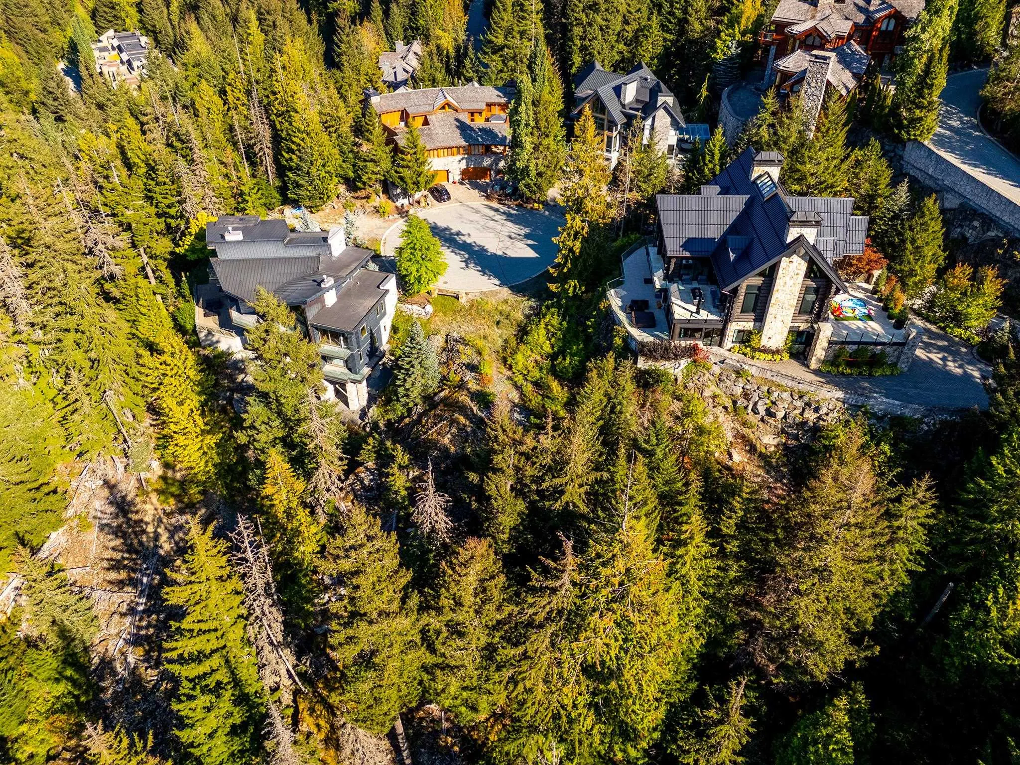 3853 Sunridge Court