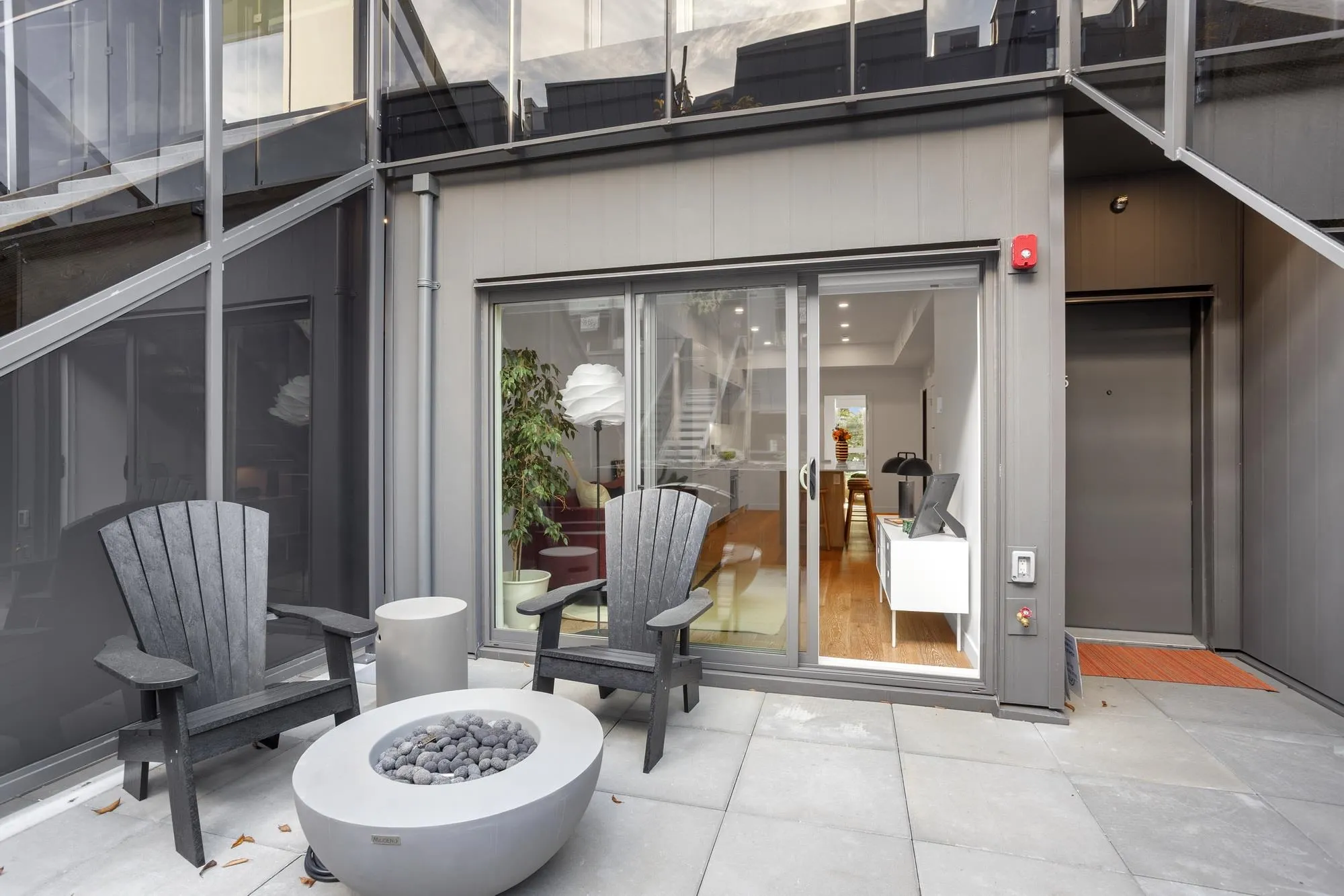 602 E 2nd Street #131
