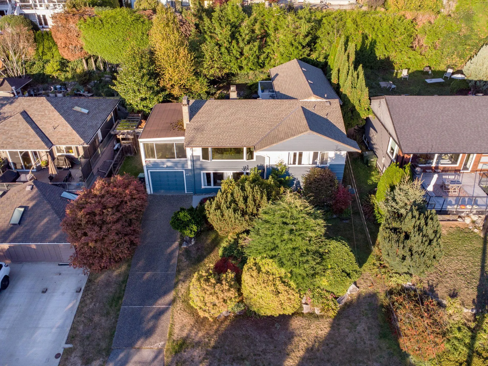 674 Blueridge Avenue