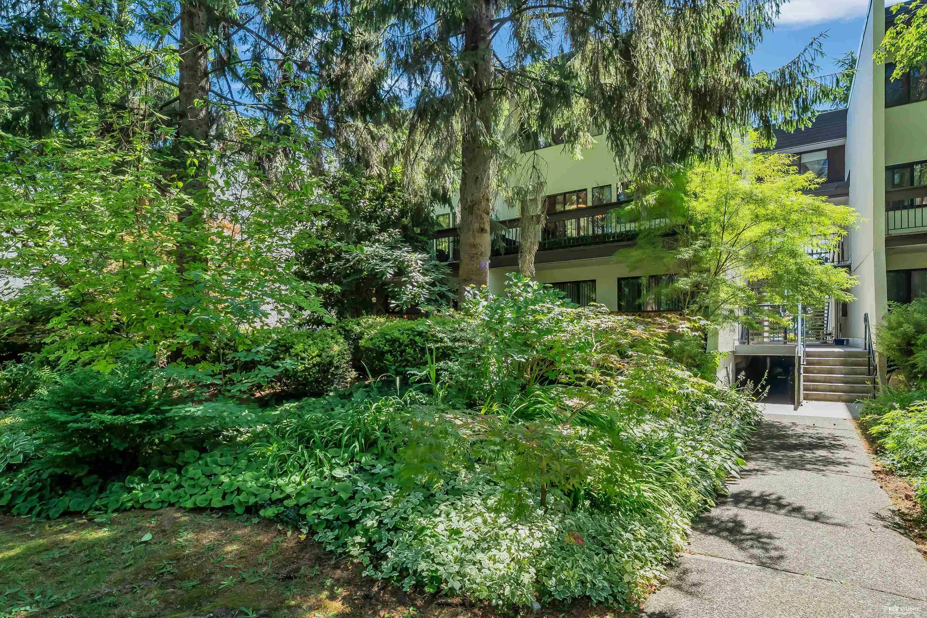 7321 Montecito Drive #7