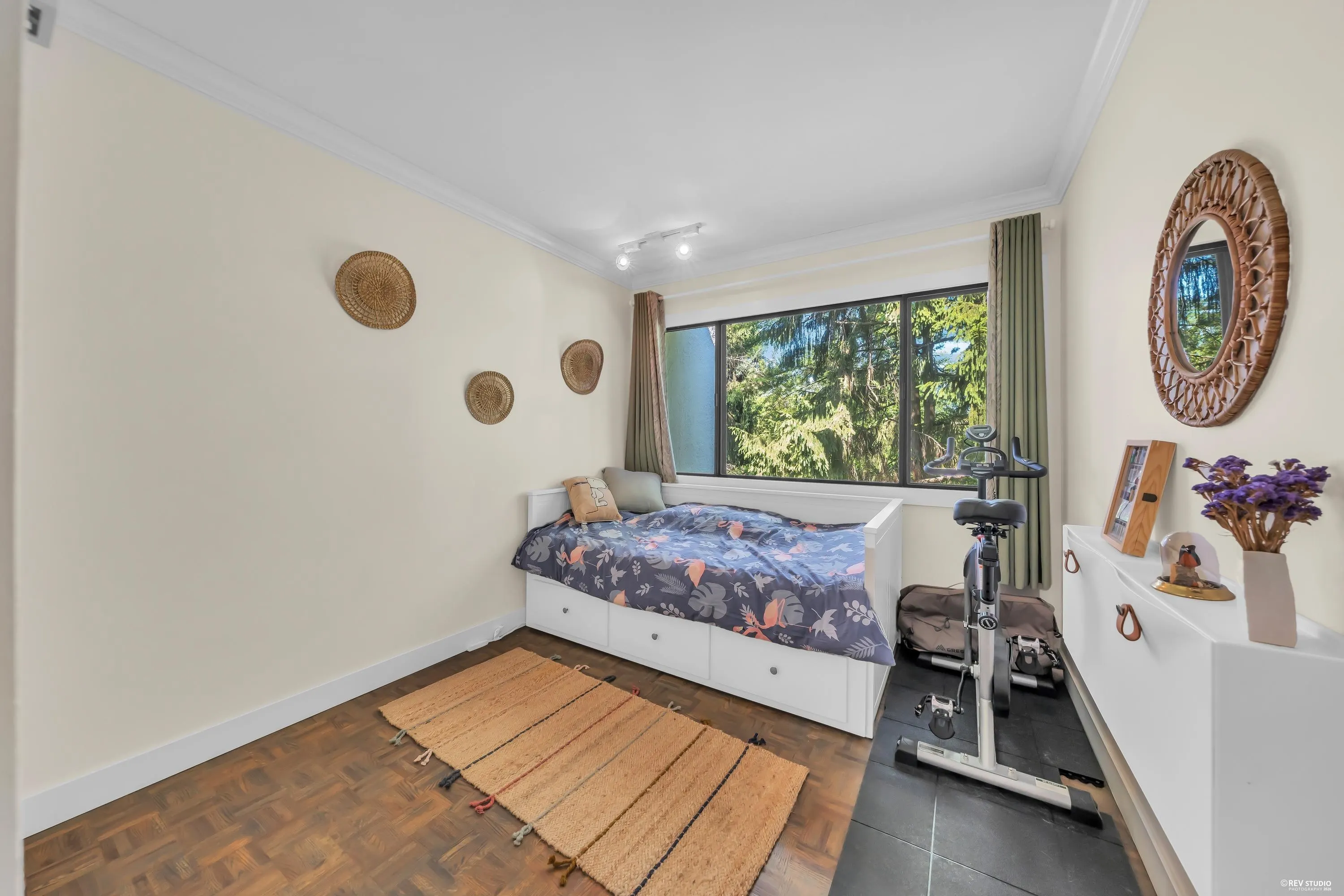 7321 Montecito Drive #7