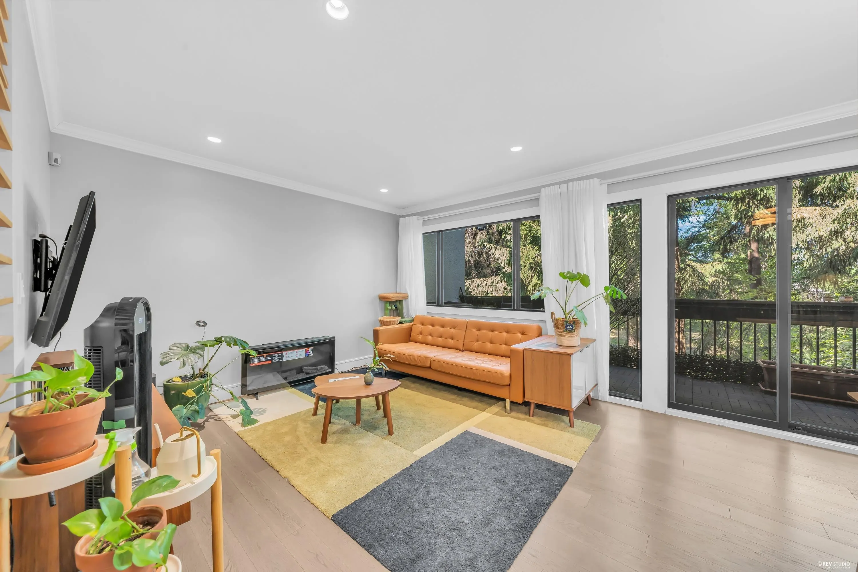 7321 Montecito Drive #7