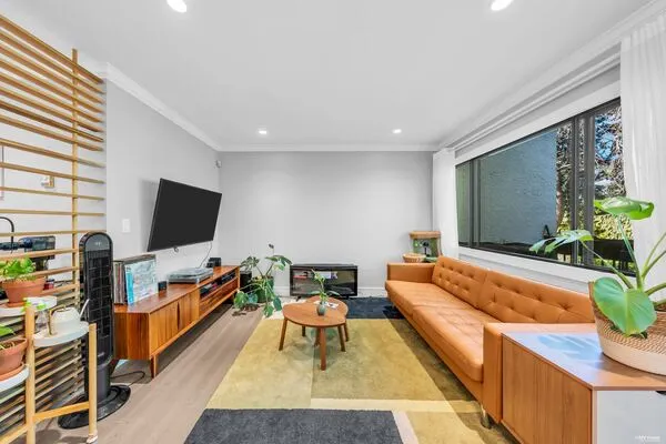 7321 Montecito Drive #7