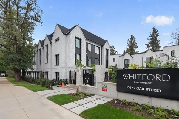5433 Oak Street #185