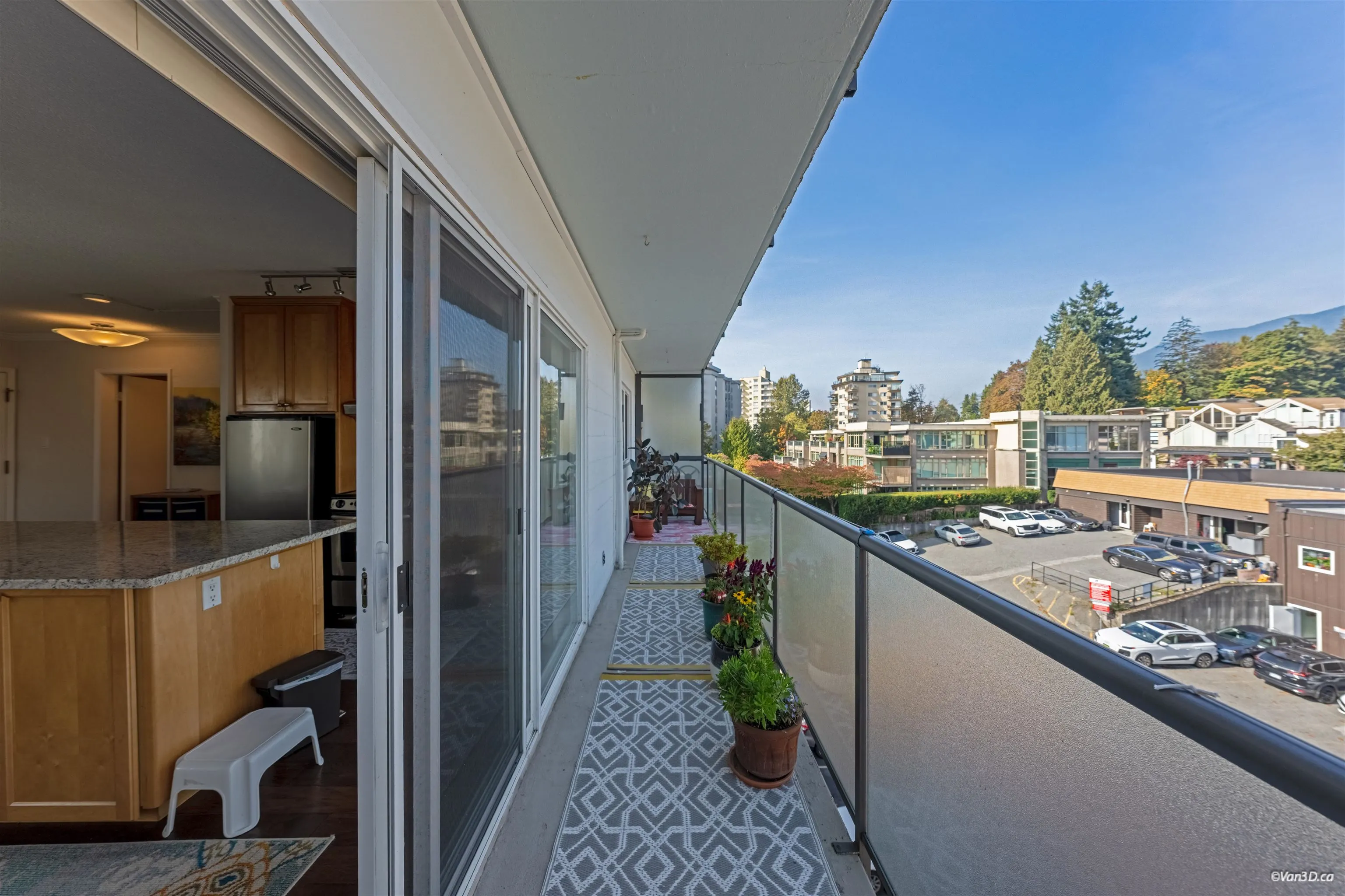 1845 Bellevue Avenue #403