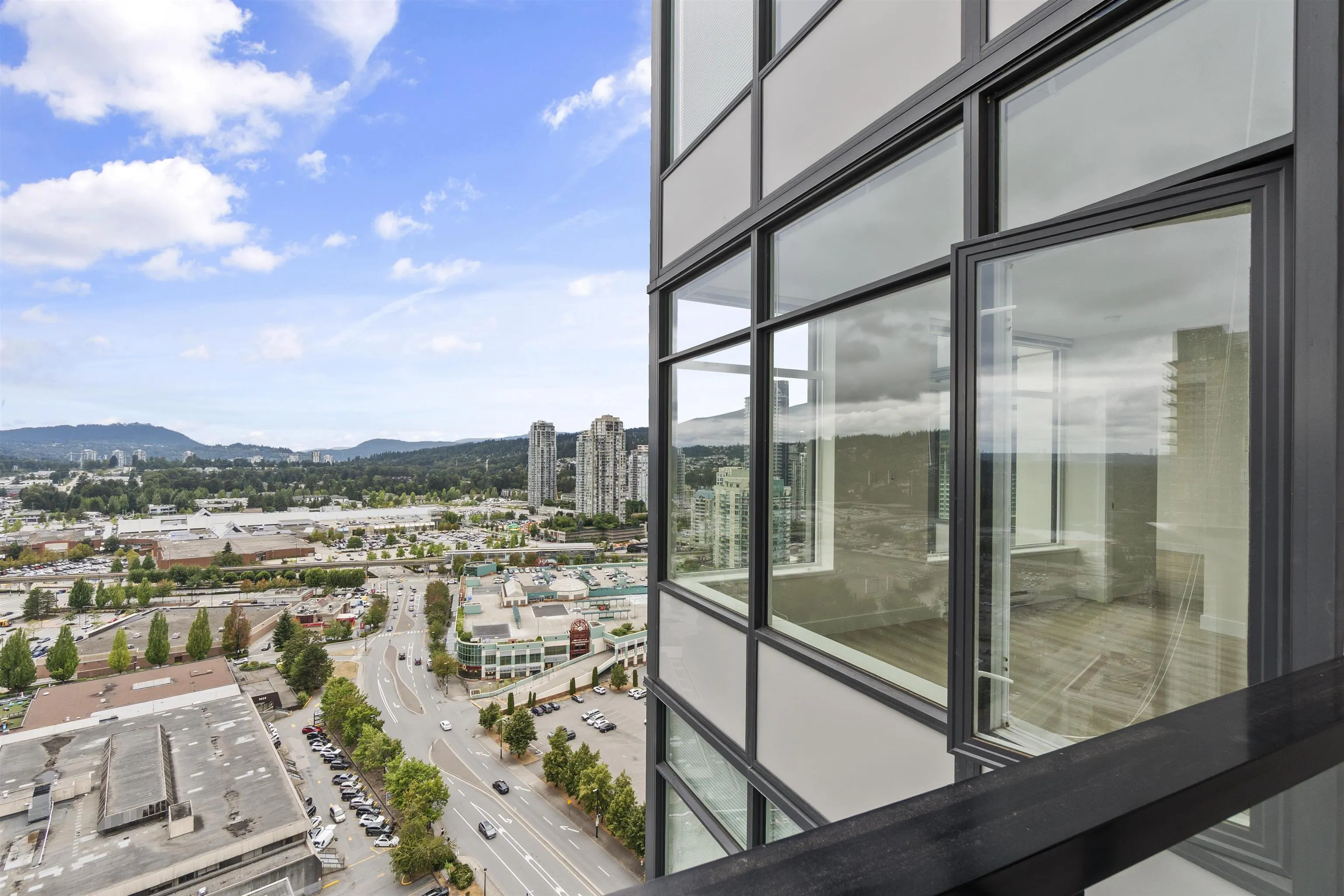 3080 Lincoln Avenue #2906