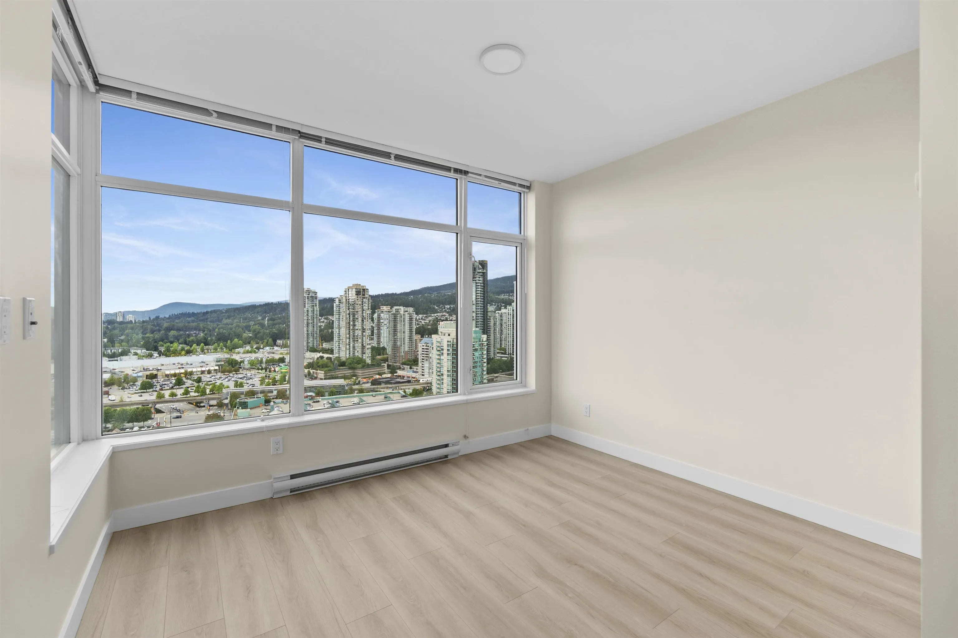 3080 Lincoln Avenue #2906