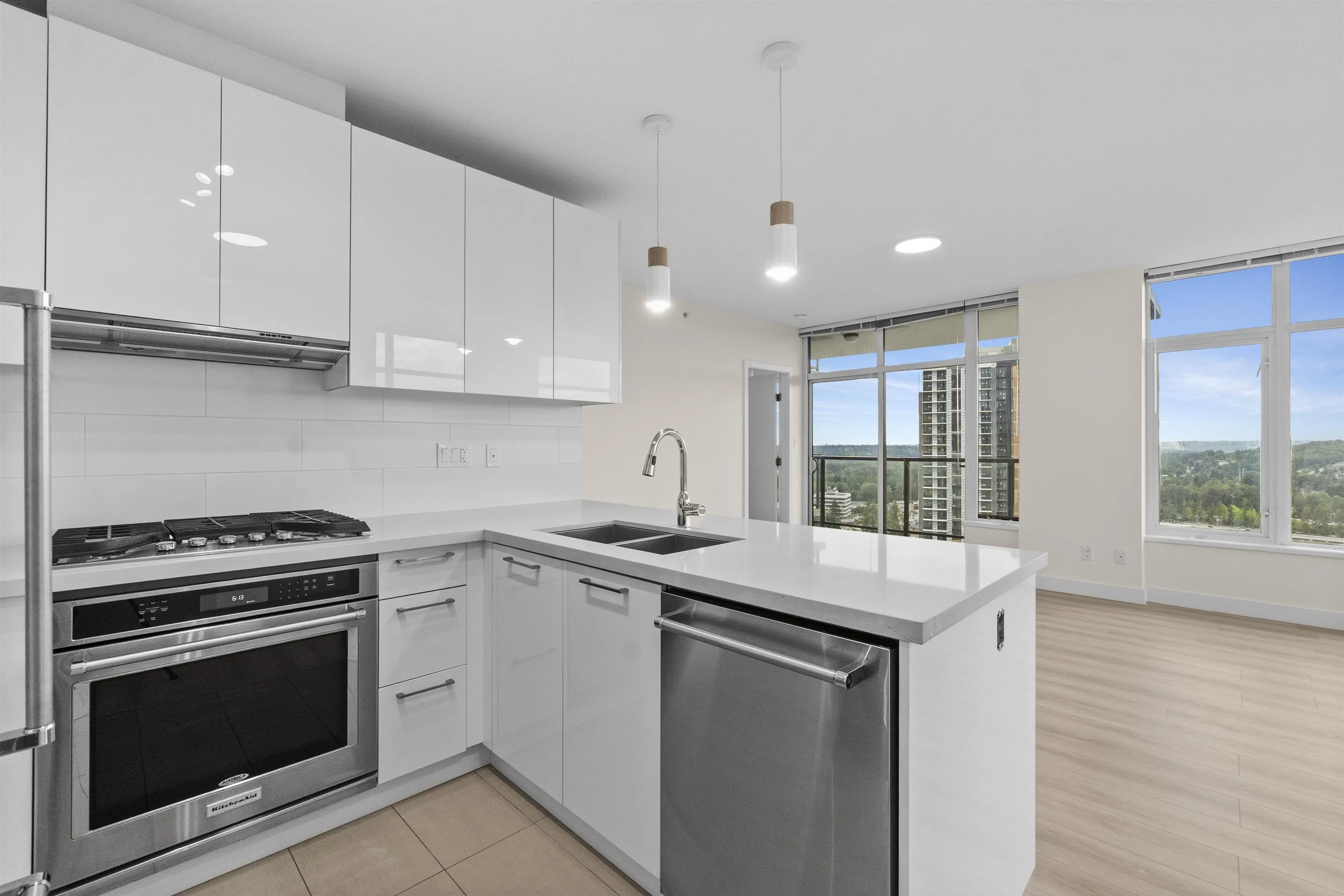 3080 Lincoln Avenue #2906