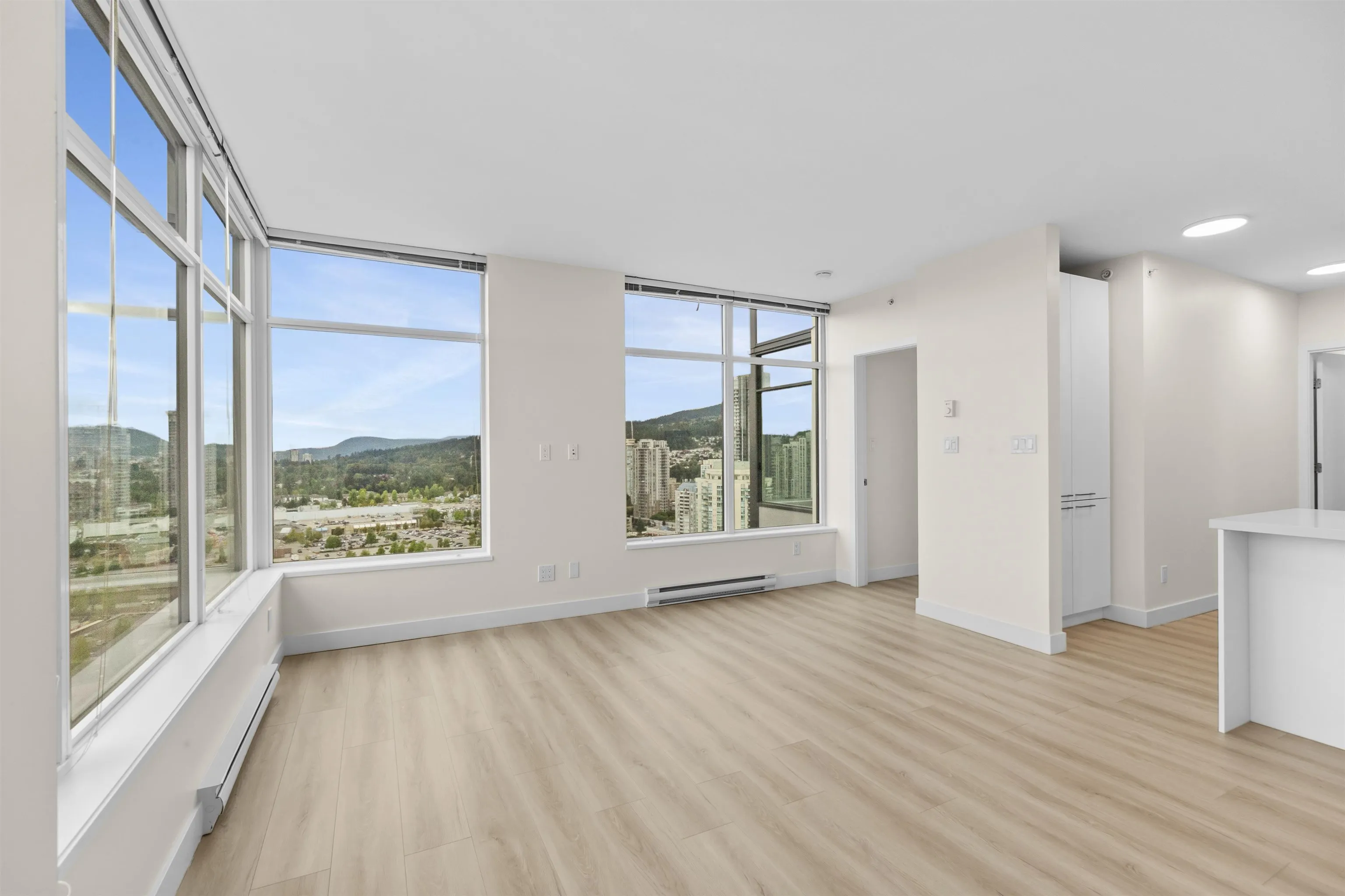 3080 Lincoln Avenue #2906
