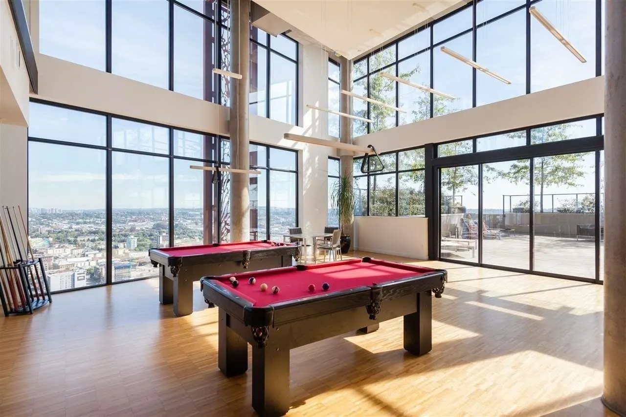 108 W Cordova Street #2201