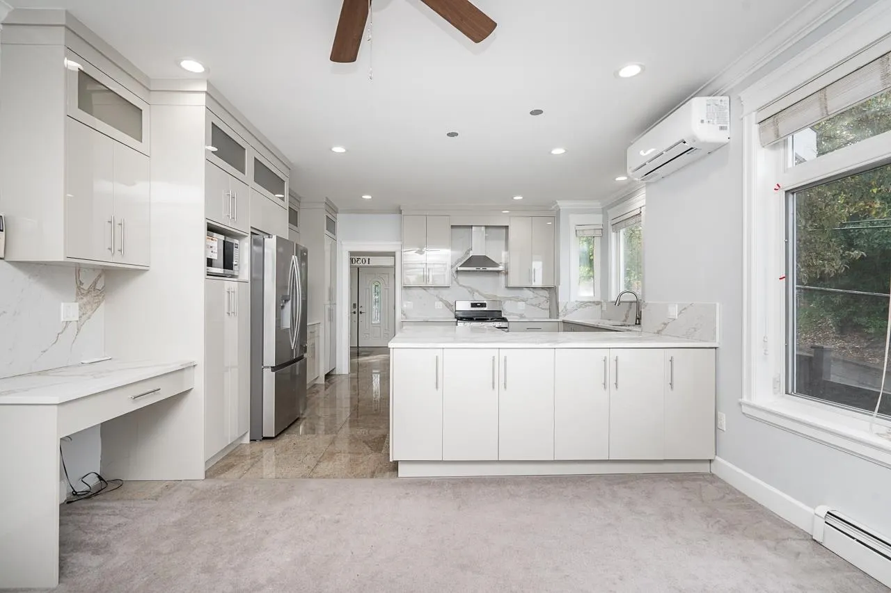10302 Main Street