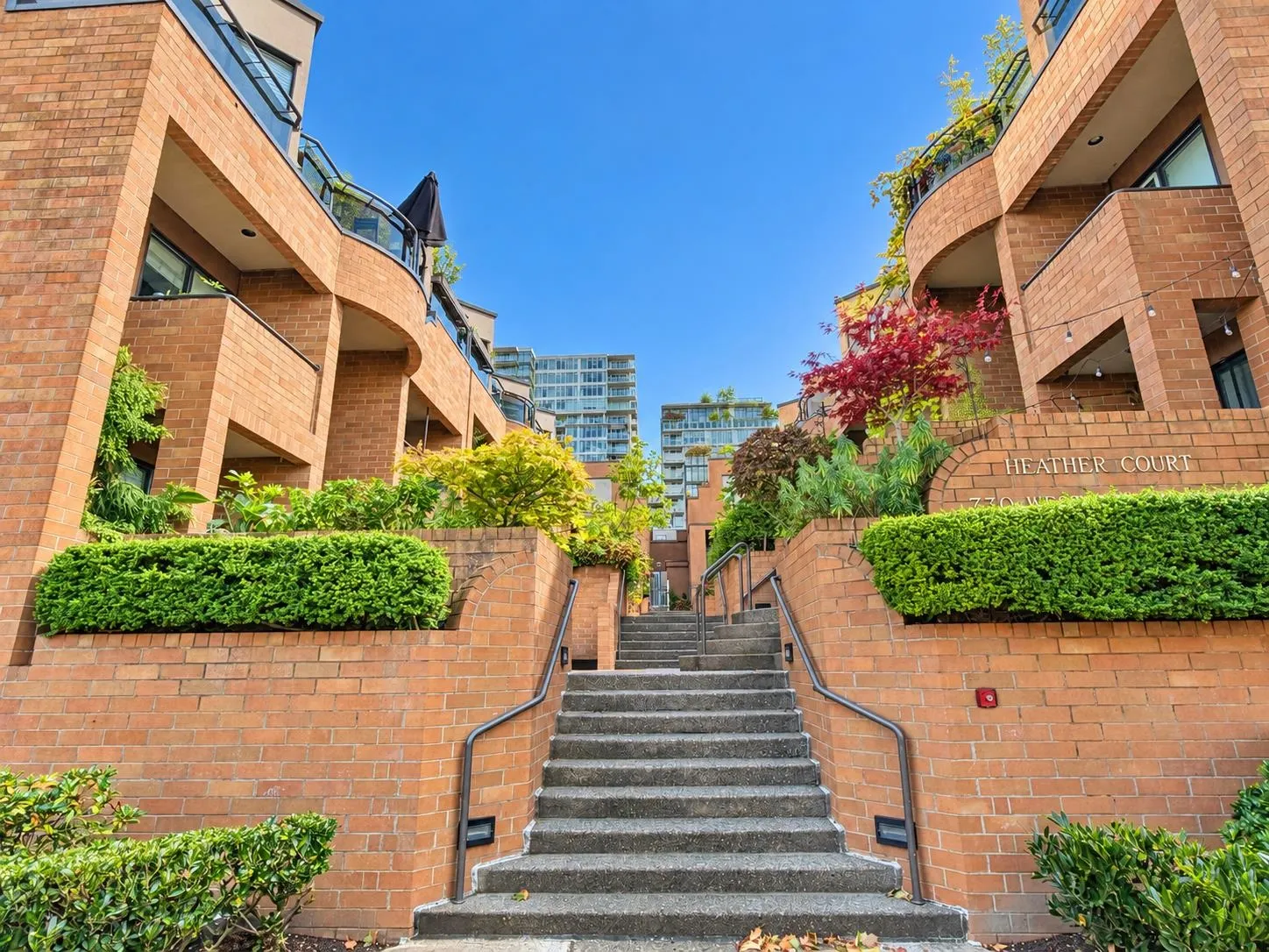 730 W 7th Avenue #2
