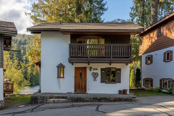 2216 Whistler Ridge