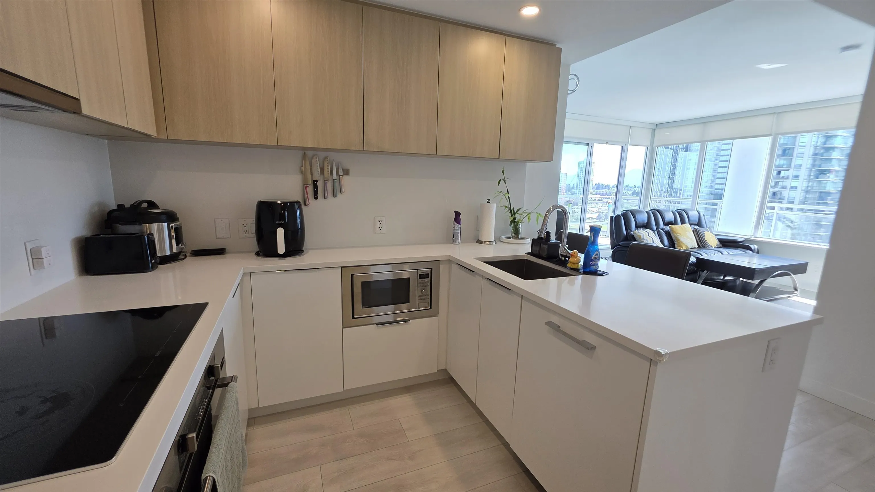13318 104 Avenue #1403