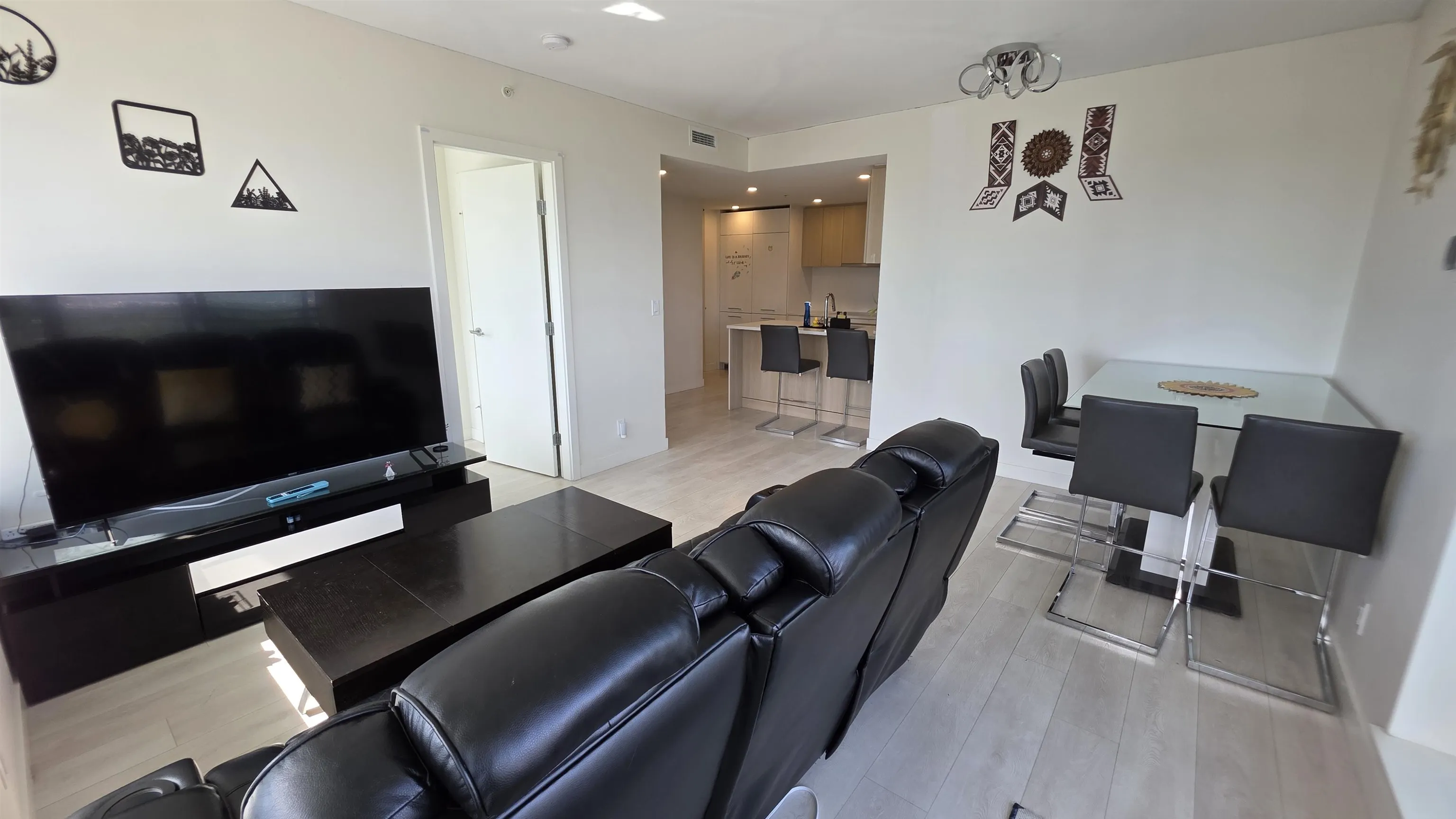 13318 104 Avenue #1403