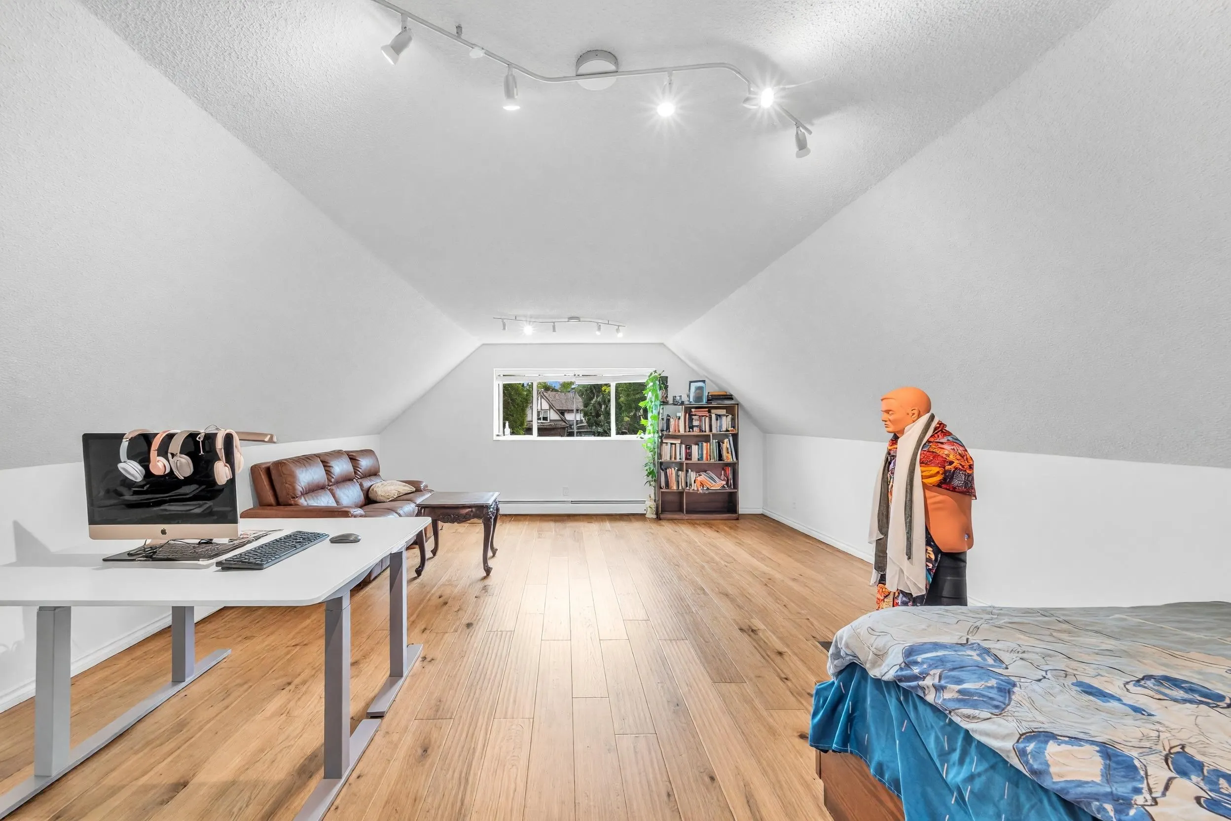 53XX Tiffany Place