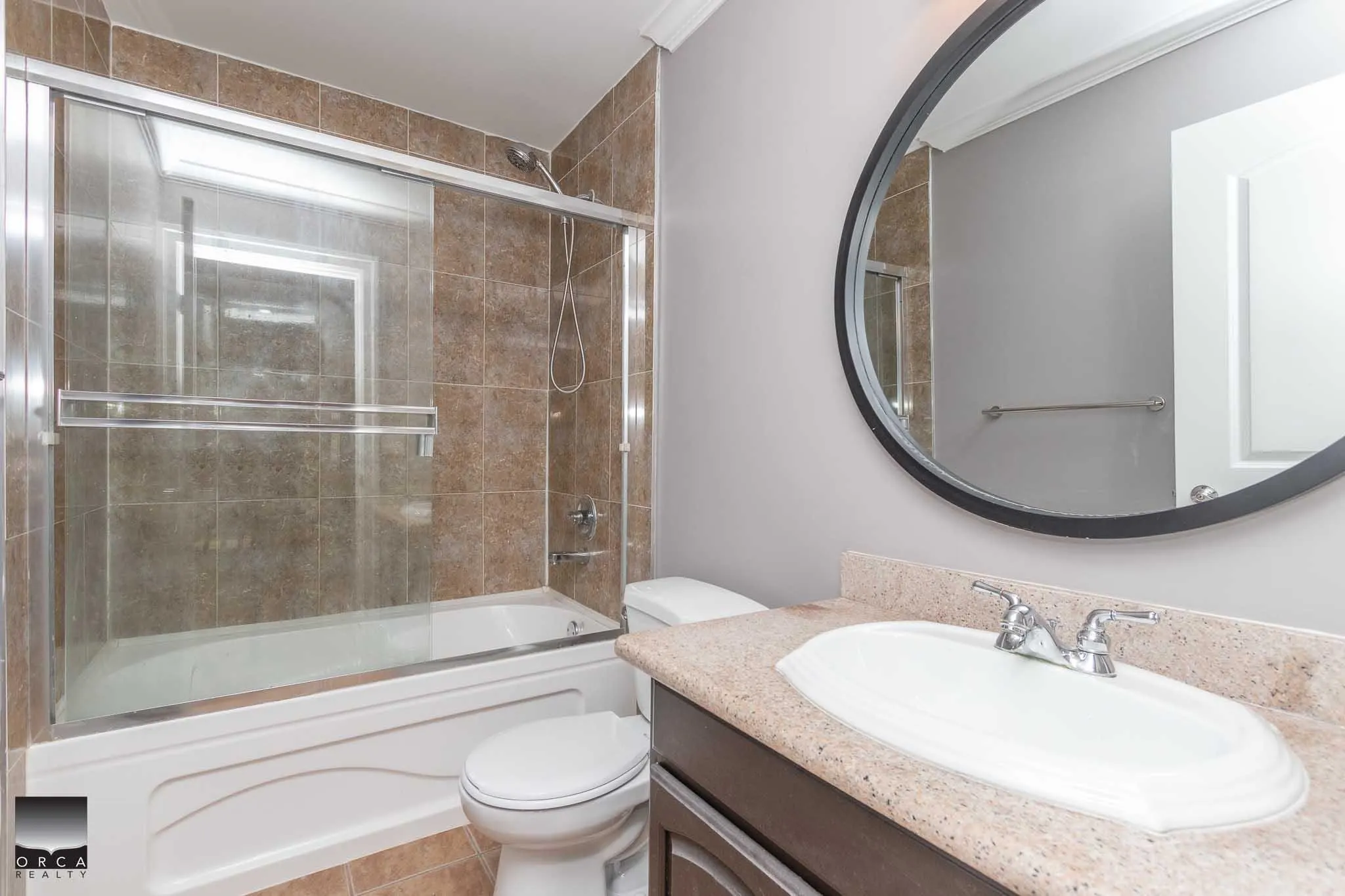 19130 69a Avenue #upper level