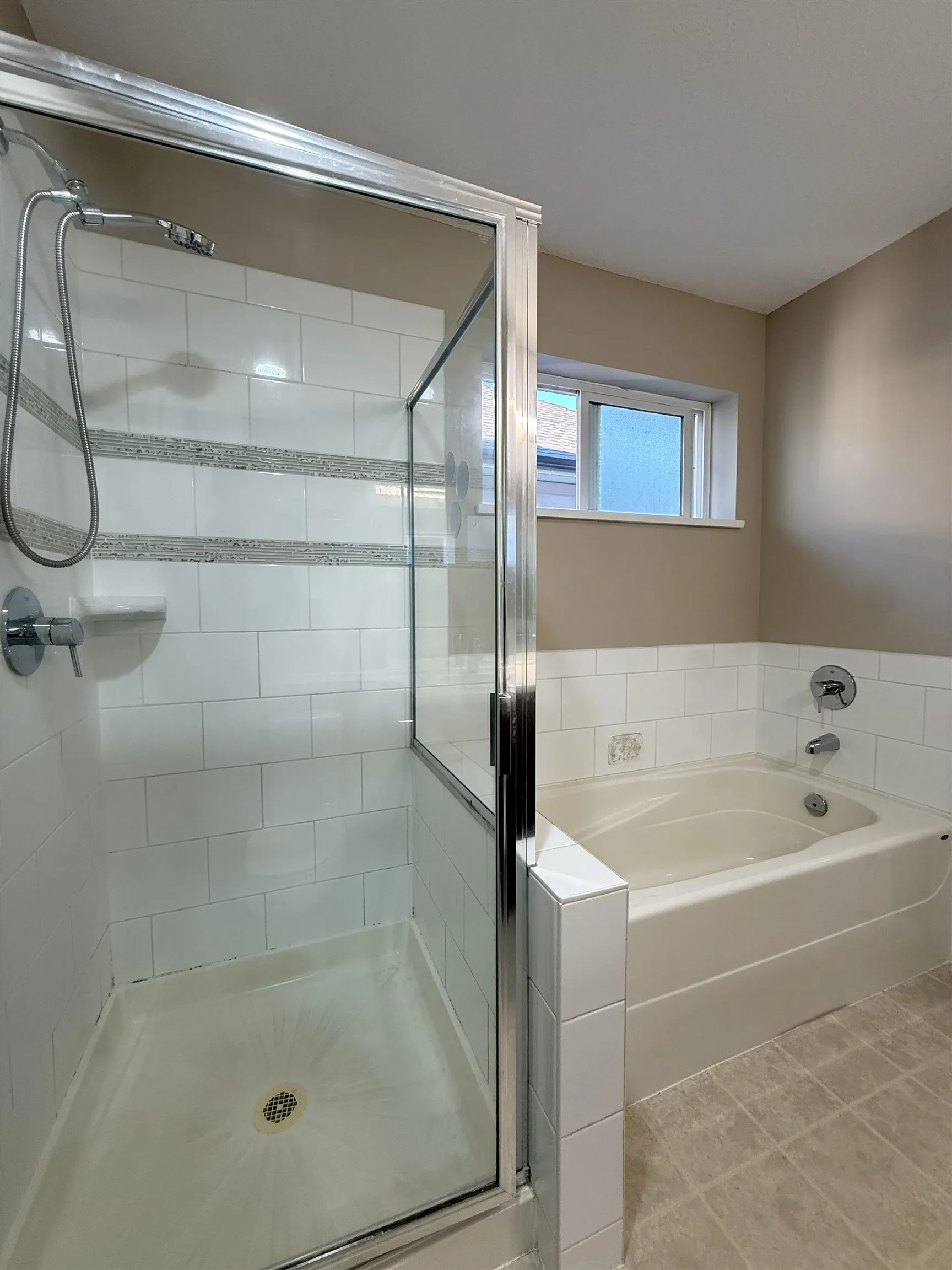 10415 Delsom Crescent #41