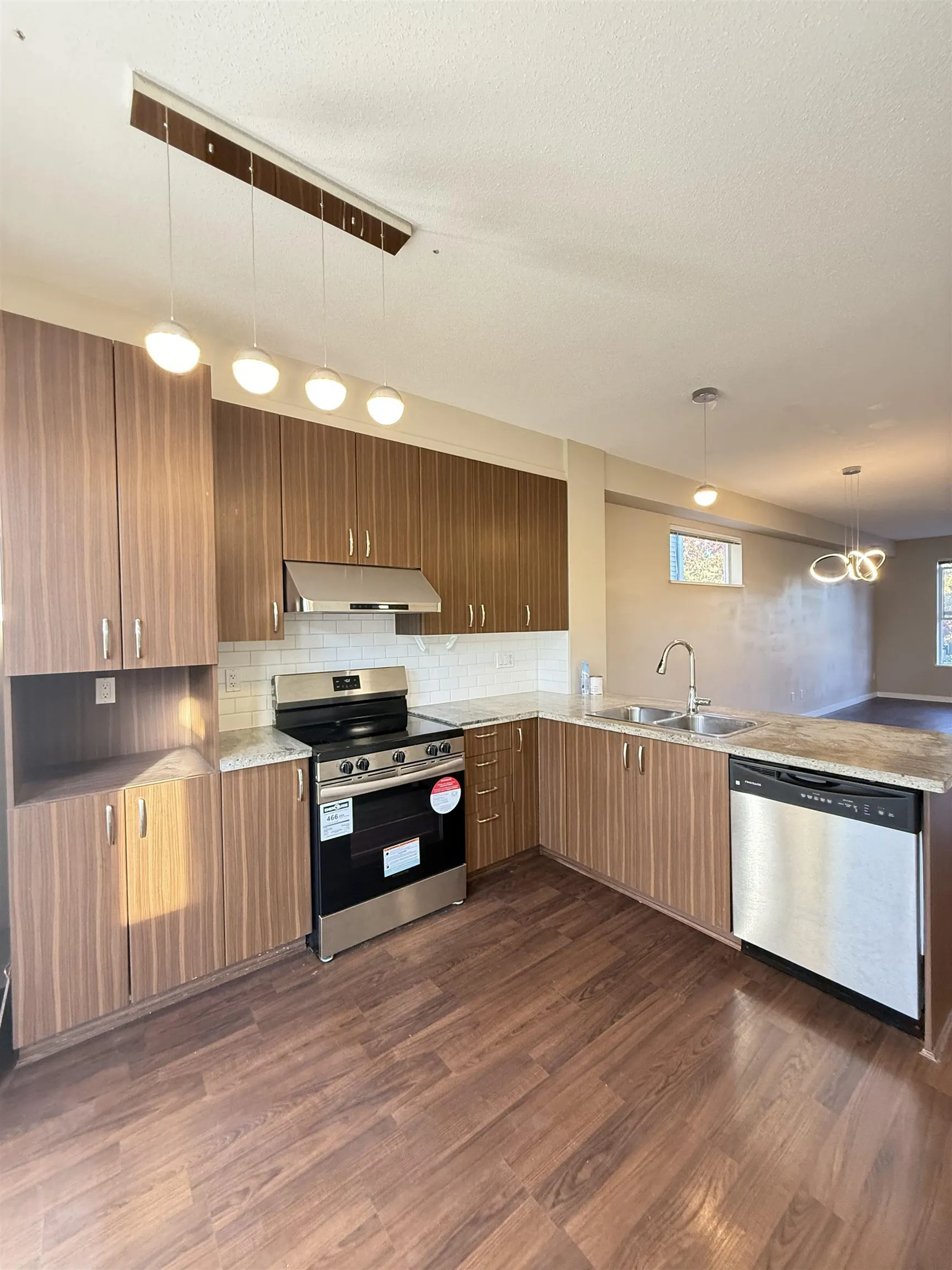 10415 Delsom Crescent #41