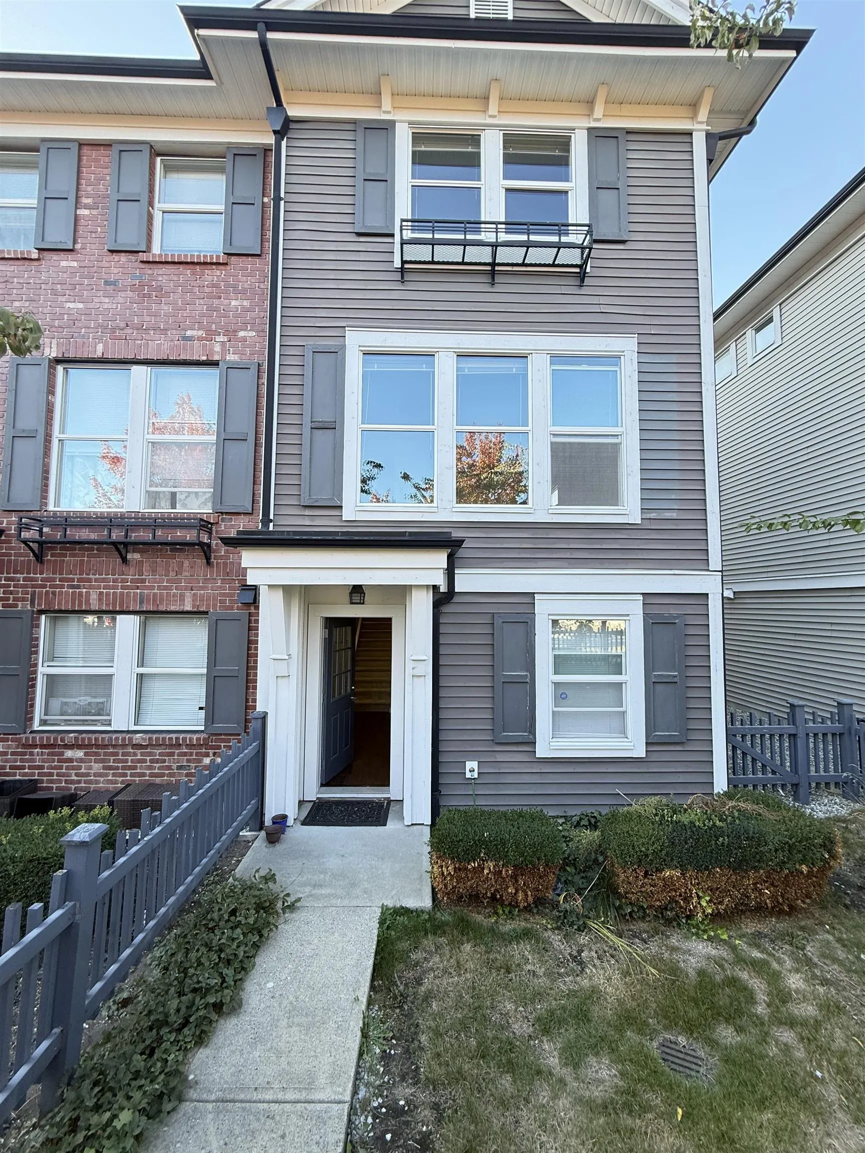 10415 Delsom Crescent #41