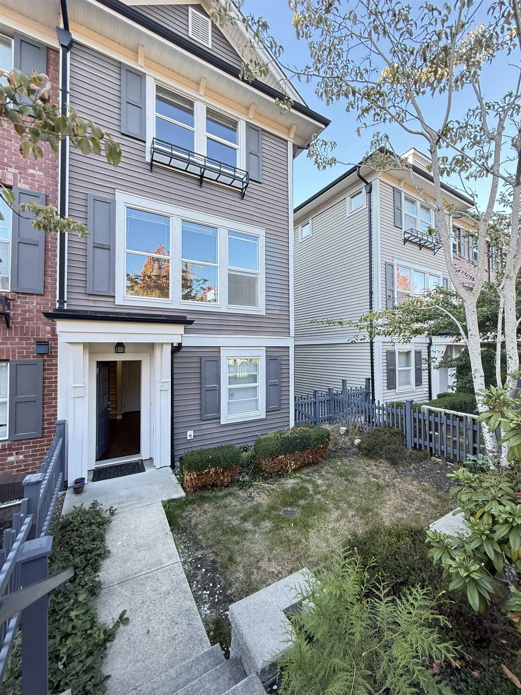 10415 Delsom Crescent #41