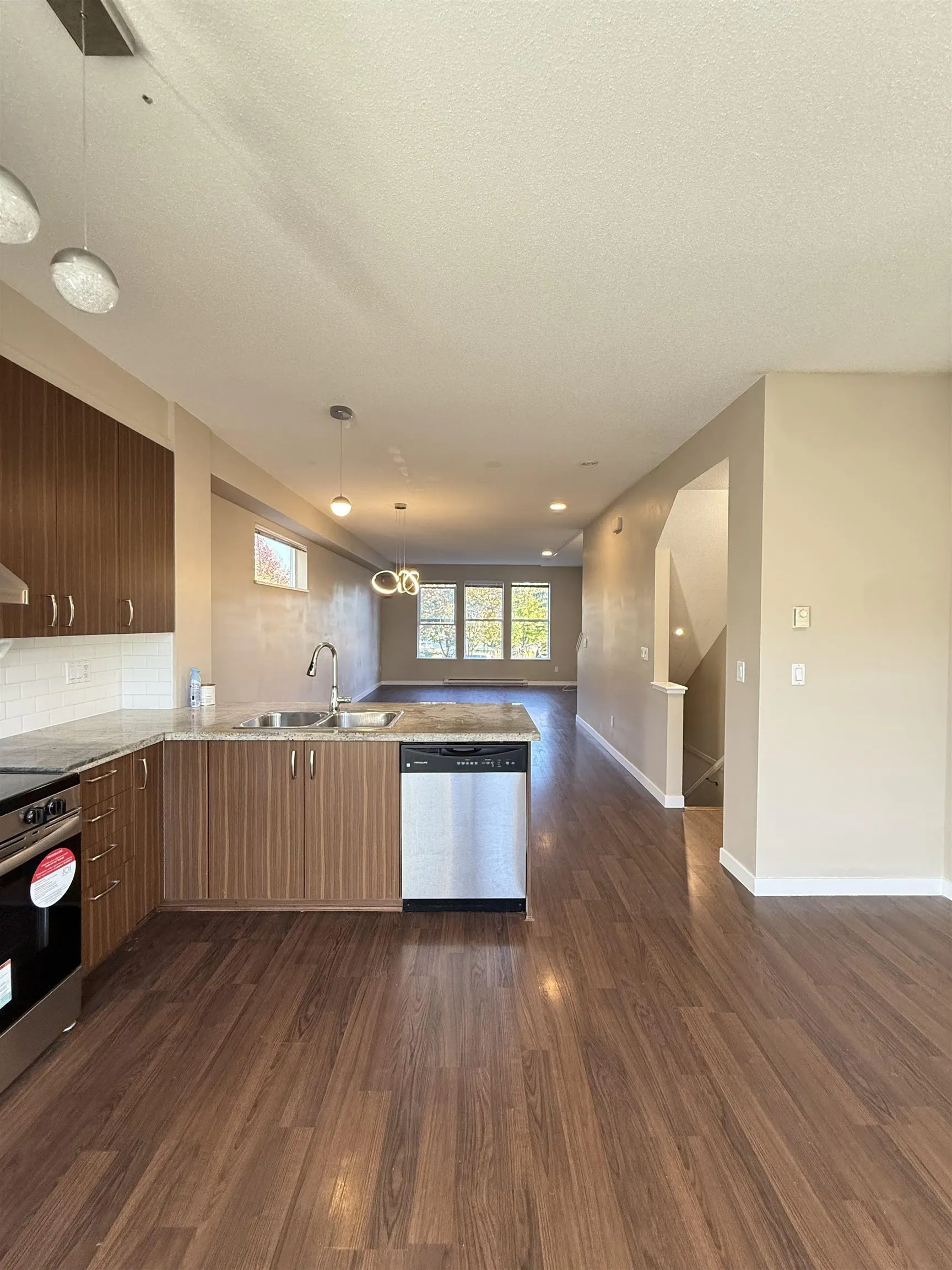 10415 Delsom Crescent #41