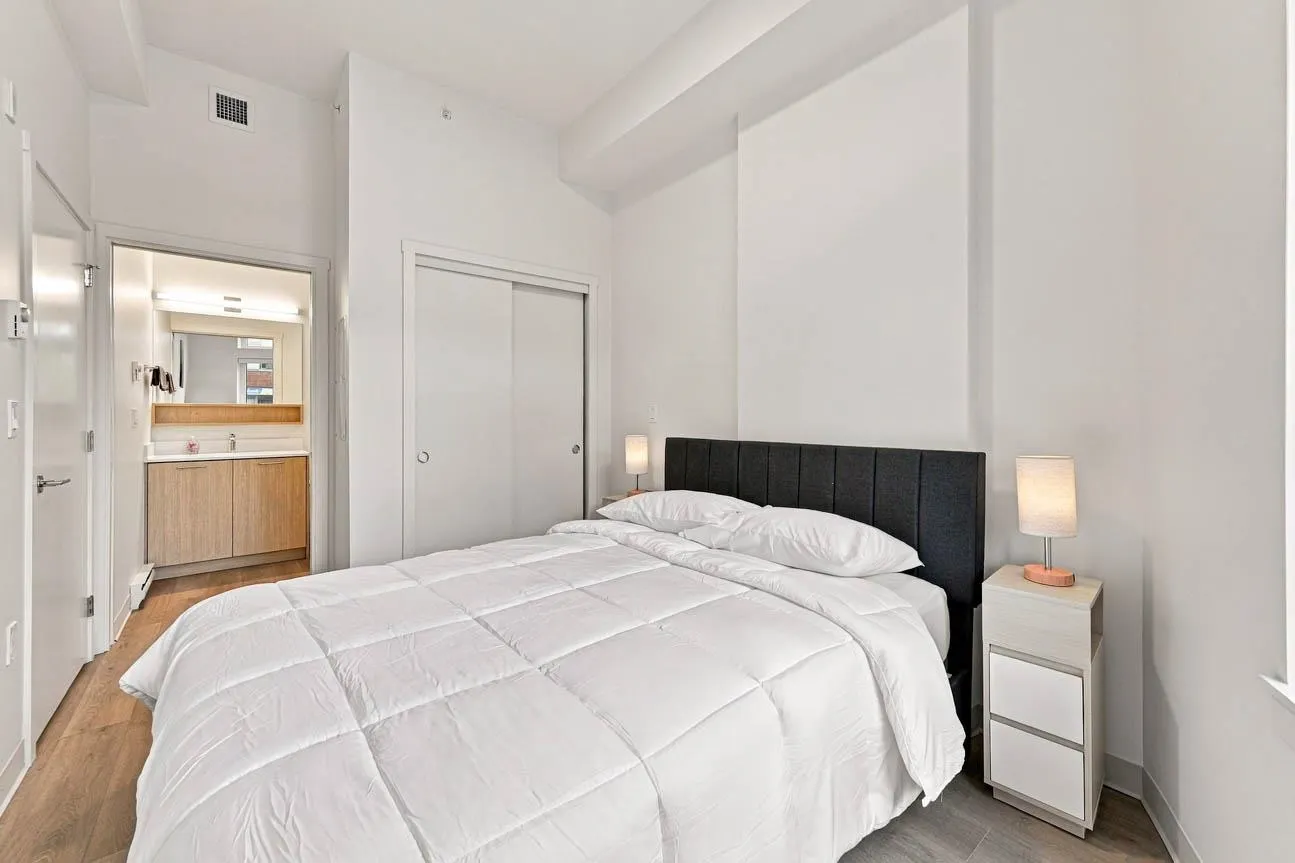 1529 Oxford Street #111