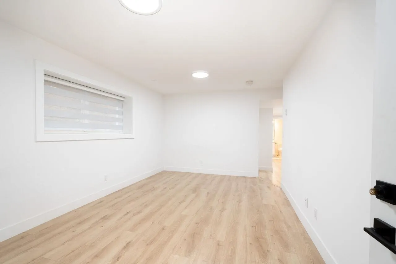 7137 204a Street #Lower Suite