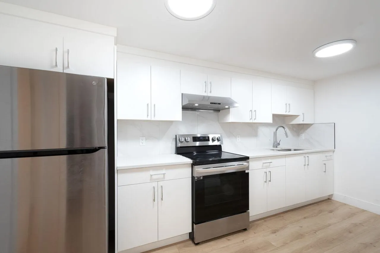 7137 204a Street #Lower Suite