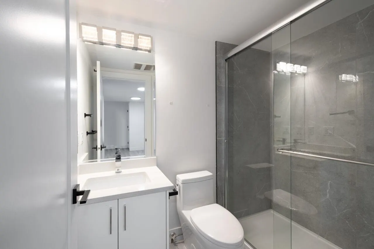 7137 204a Street #Lower Suite