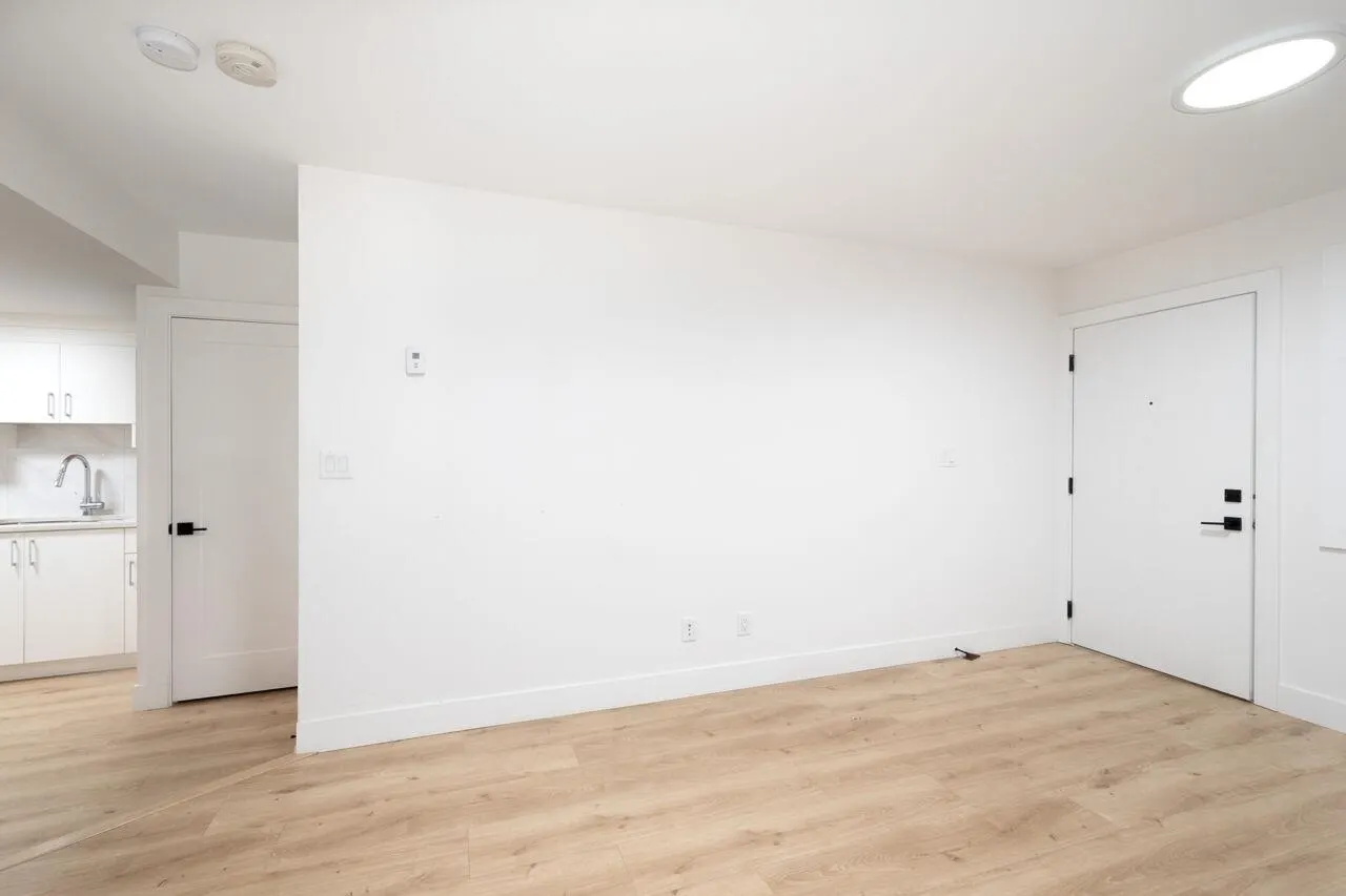7137 204a Street #Lower Suite