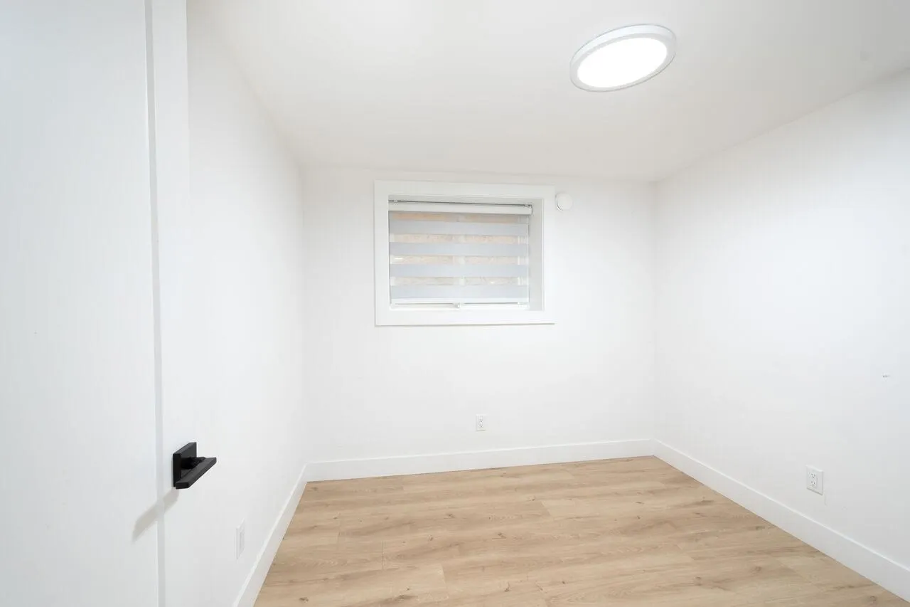 7137 204a Street #Lower Suite