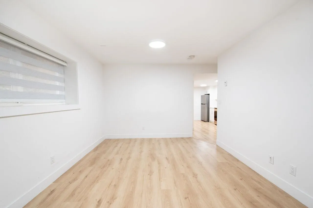 7137 204a Street #Lower Suite