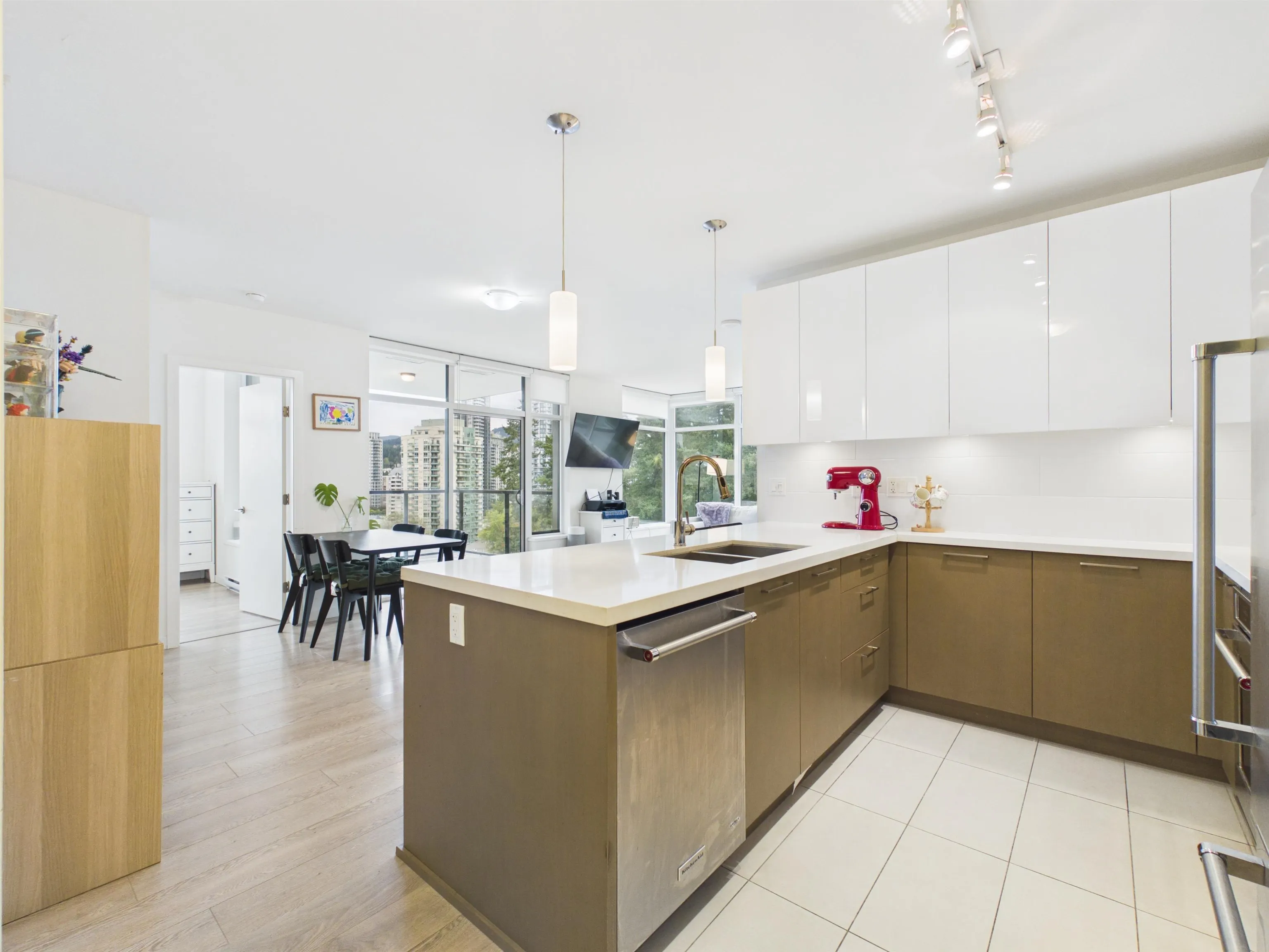 3080 Lincoln Avenue #1608