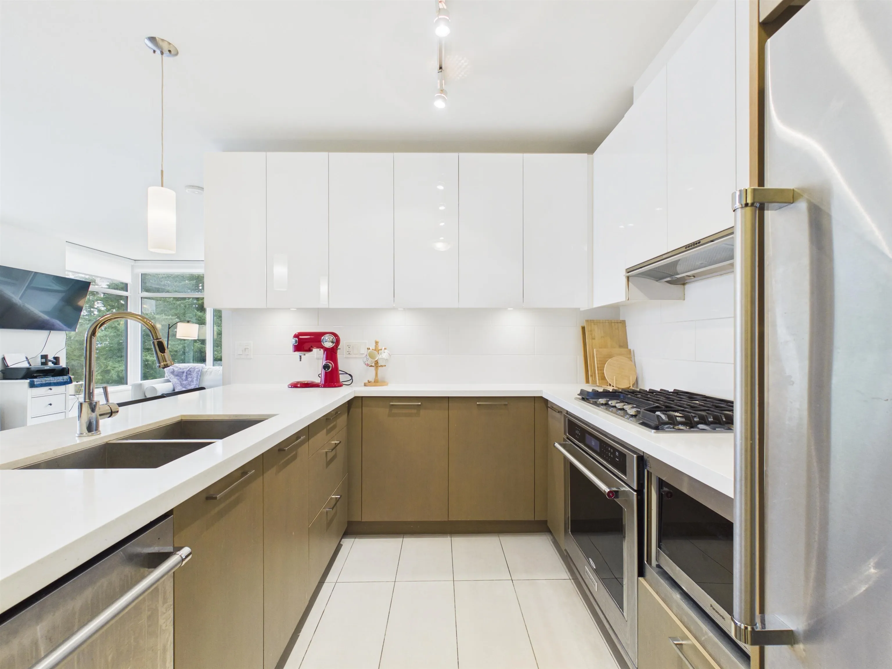 3080 Lincoln Avenue #1608