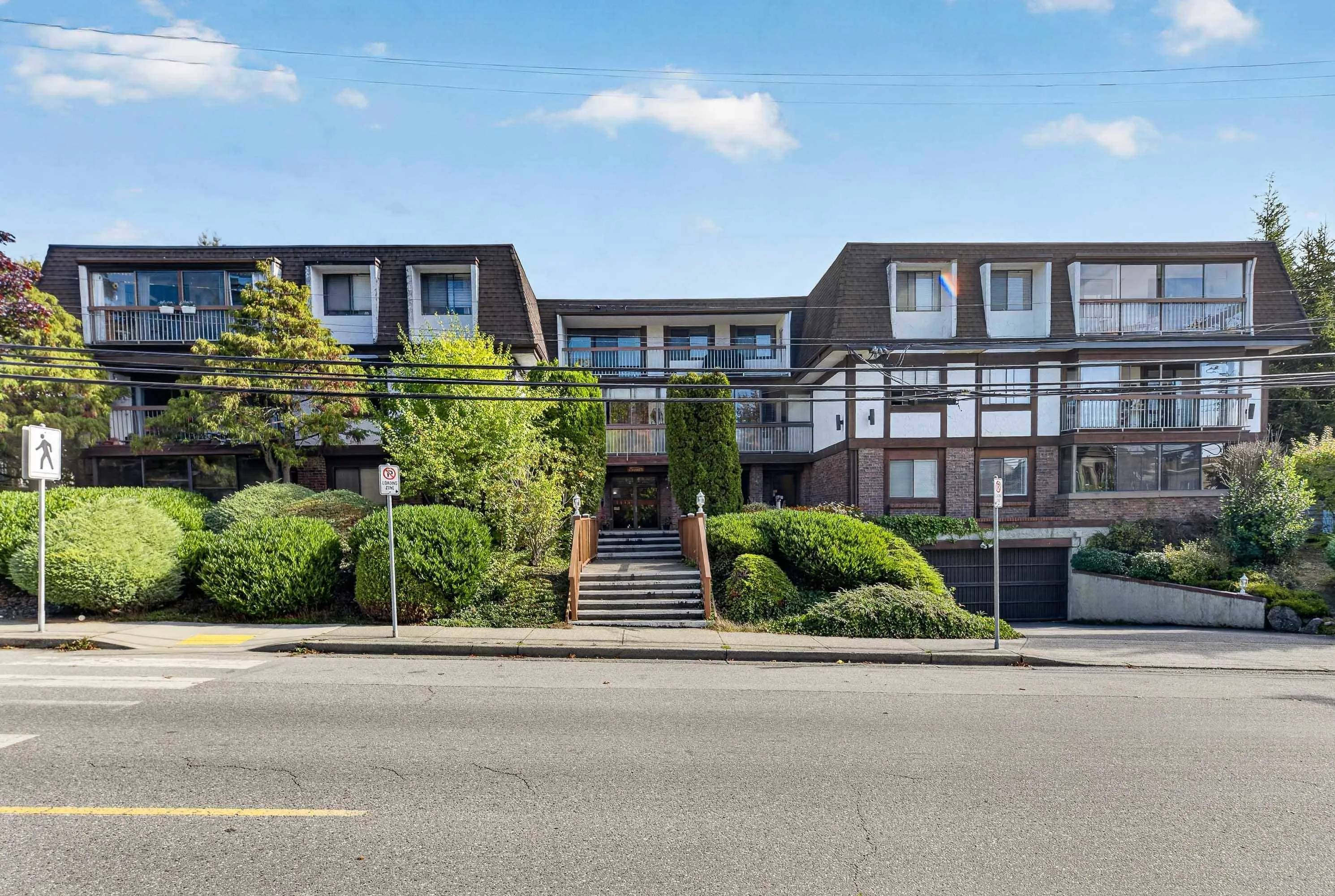 1444 Martin Street #304