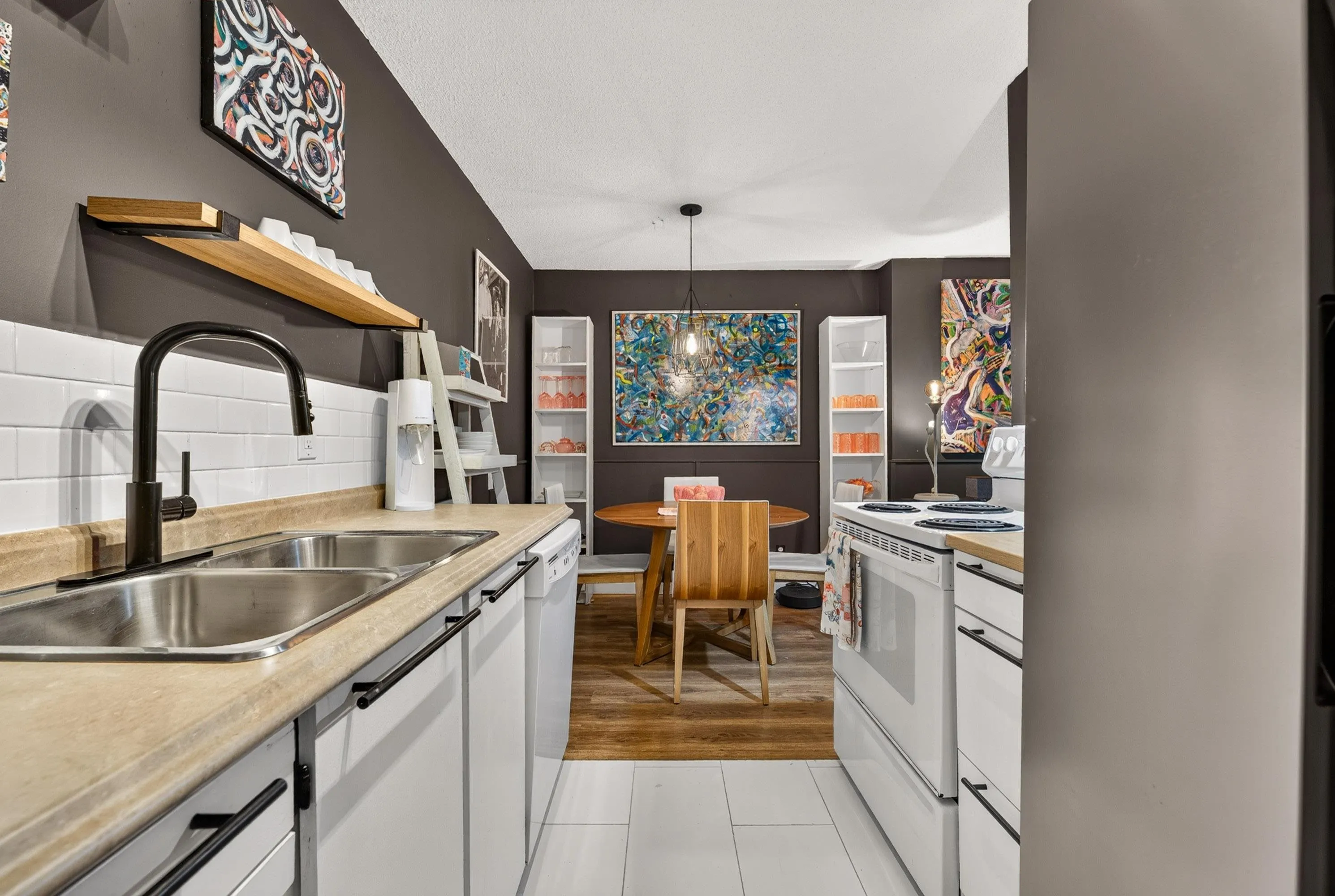 1444 Martin Street #304