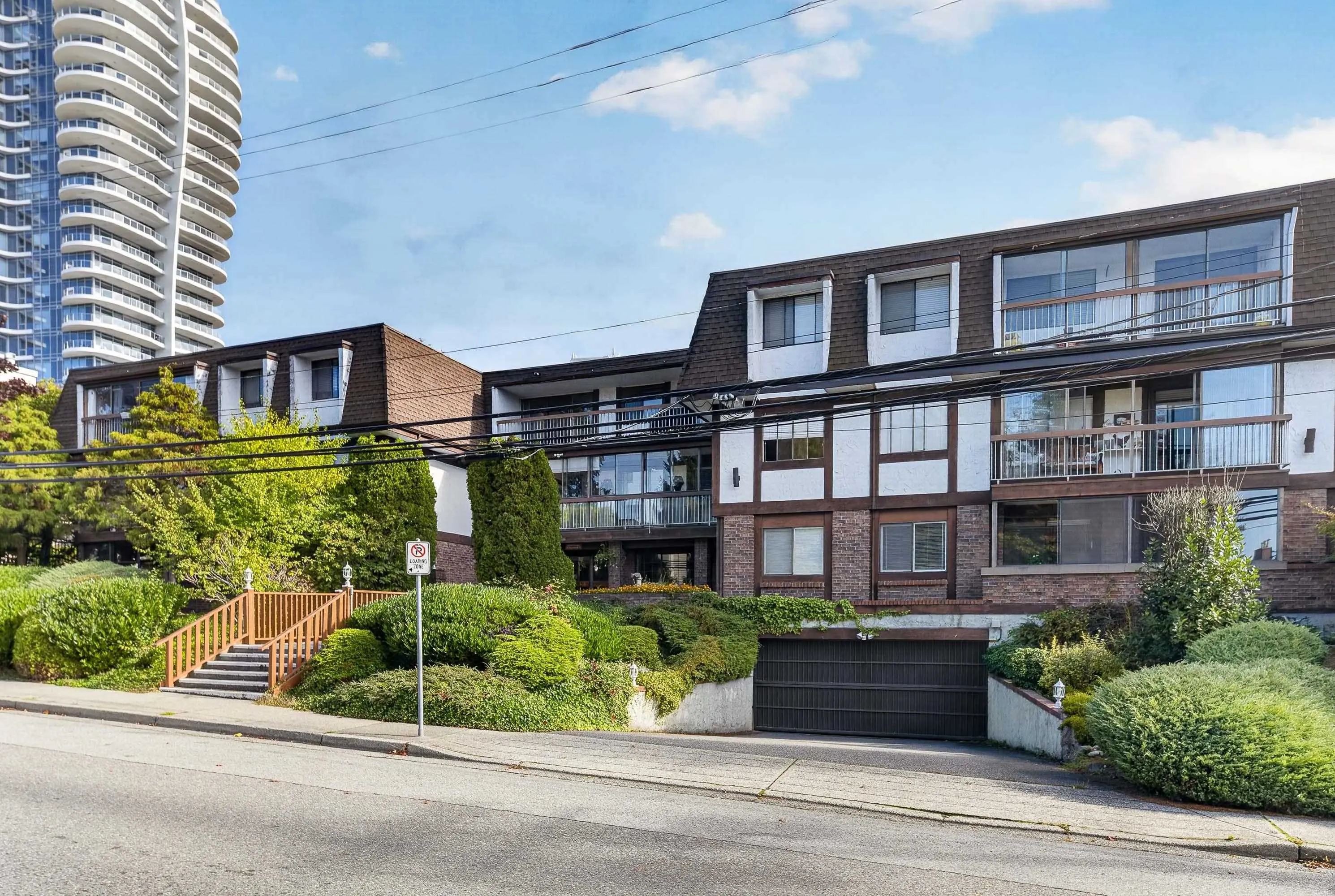 1444 Martin Street #304