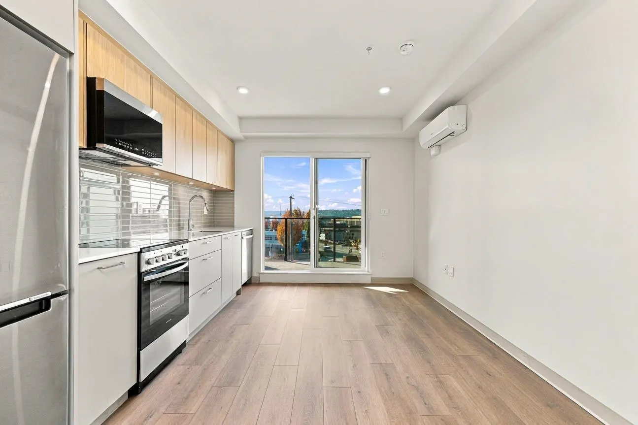 1529 Oxford Street #512