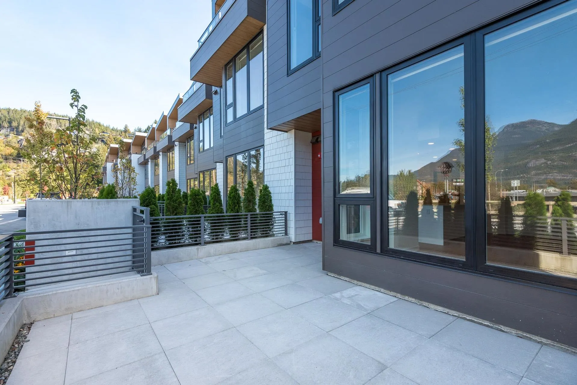 1502 Scott Crescent #101
