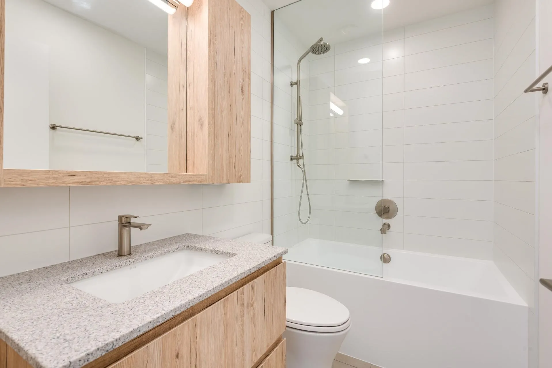1502 Scott Crescent #101